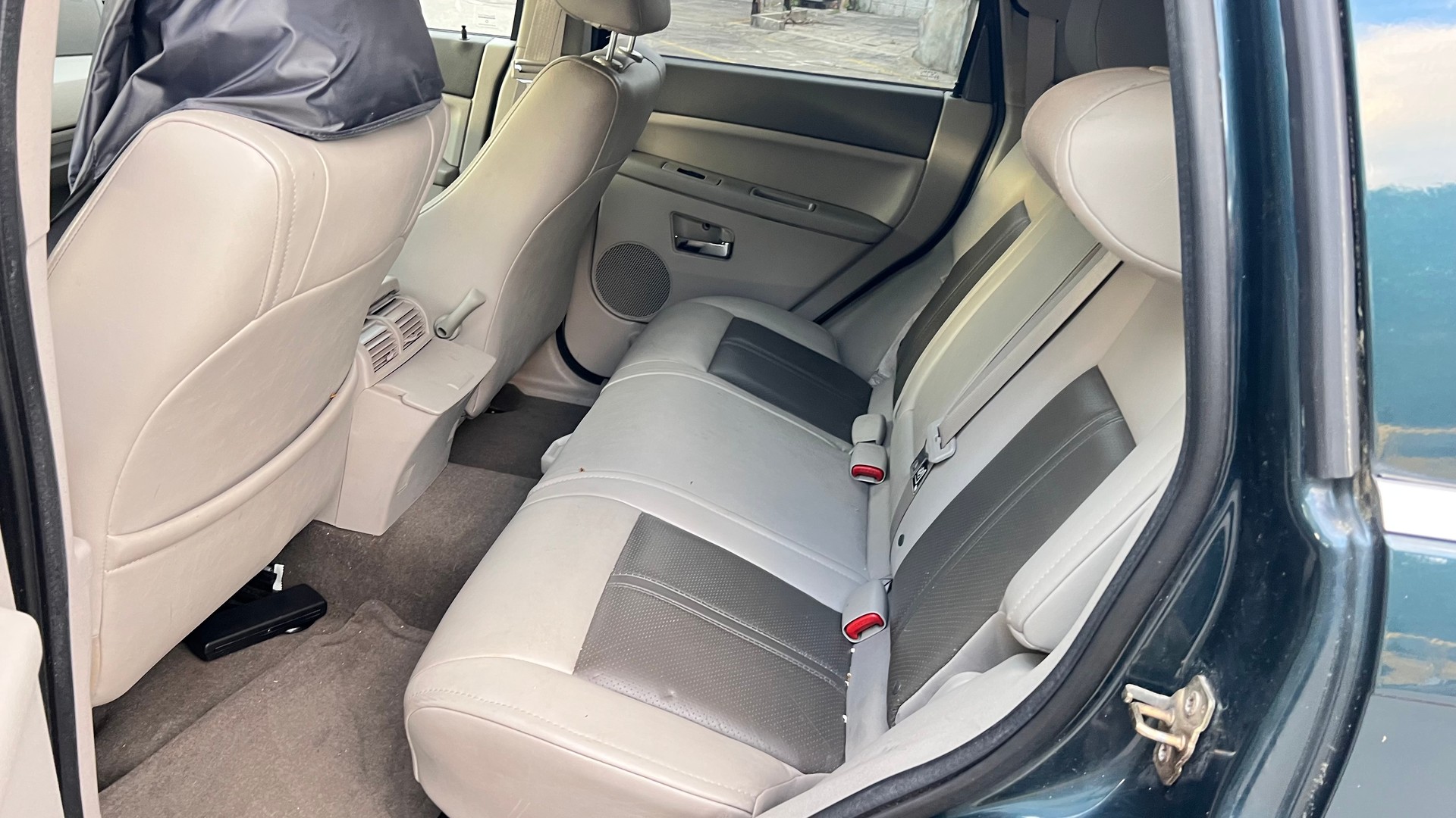 JEEP Grand Cherokee 4.7 V8 Limited Automatic-image-6