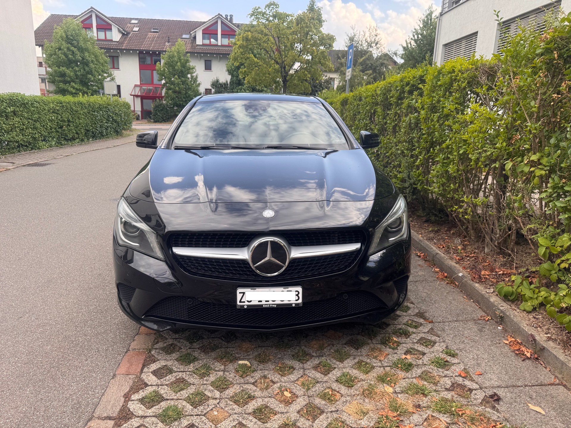 MERCEDES-BENZ CLA 200 Urban-image-0