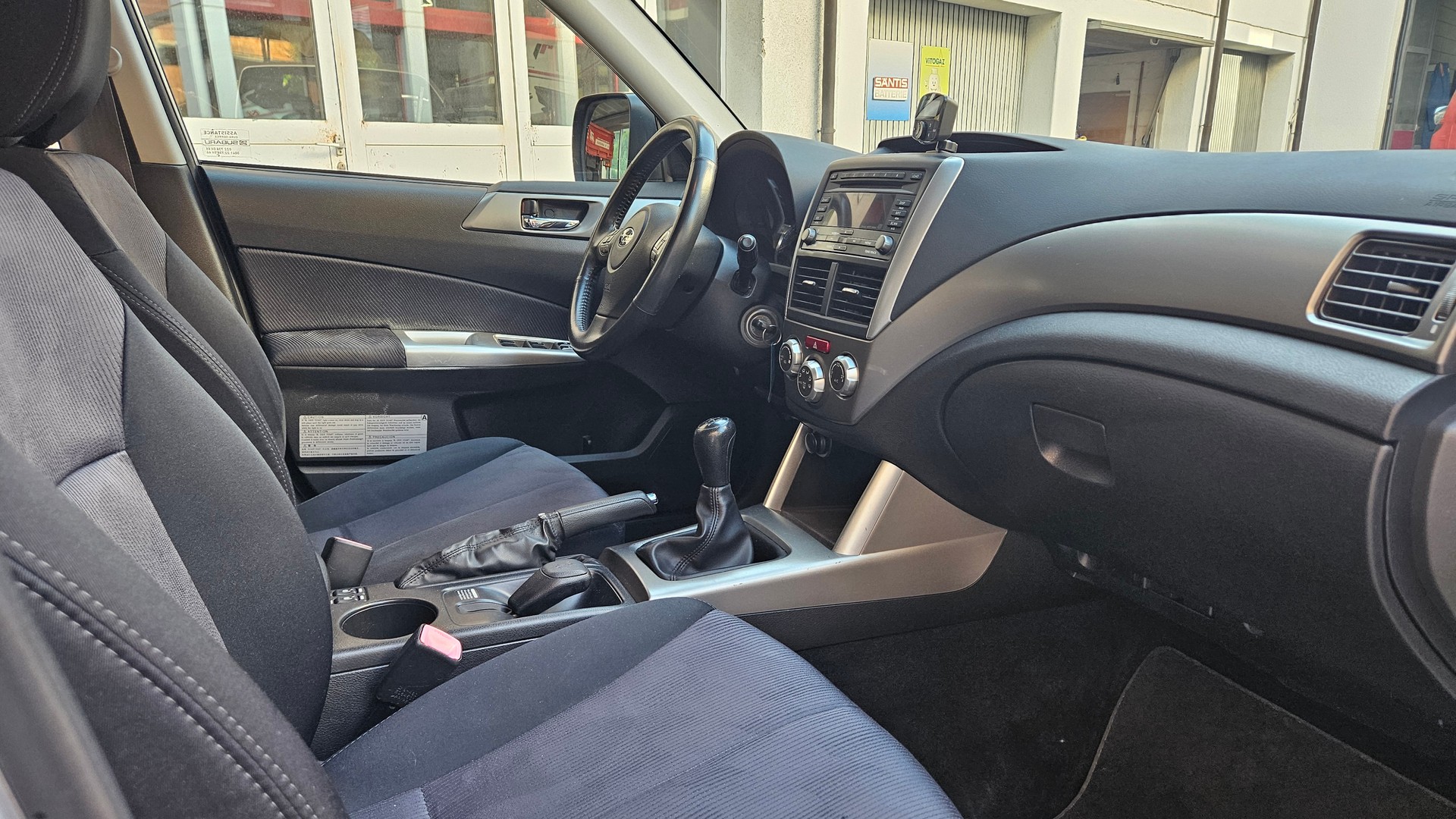 SUBARU Forester 2.0X Swiss-image-2