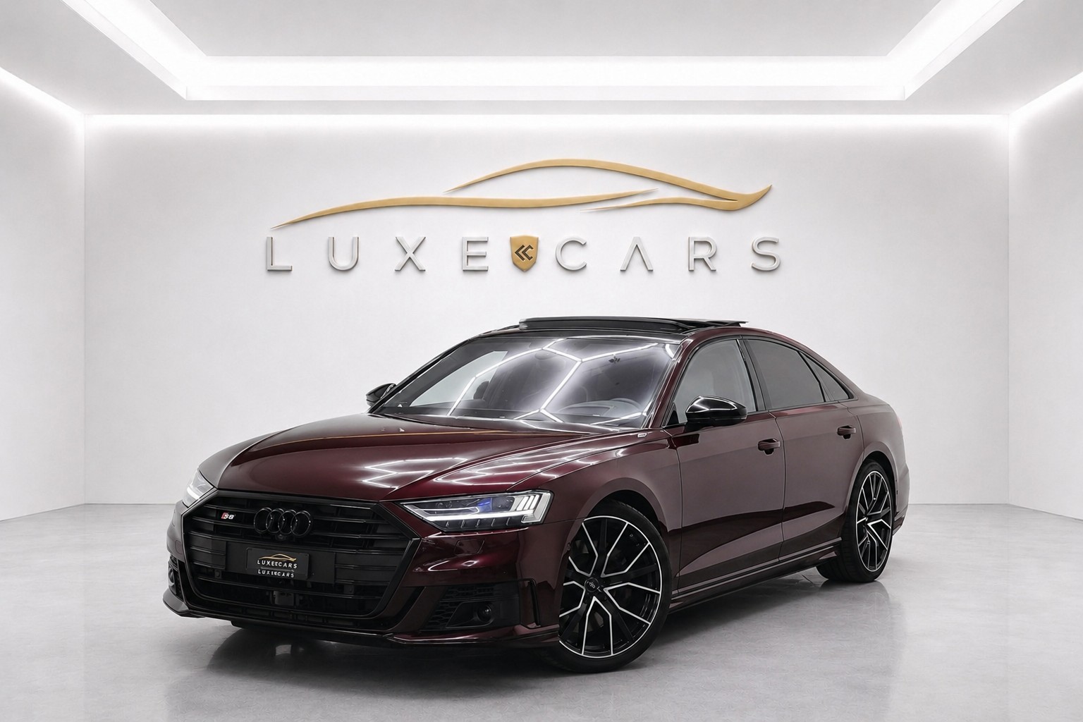 AUDI S8 TFSI quattro tiptronic*1. HAND*EXCLUSIVE LACK*21 ZOLL*SPORTSITZE*B&O 3D*KARBON*