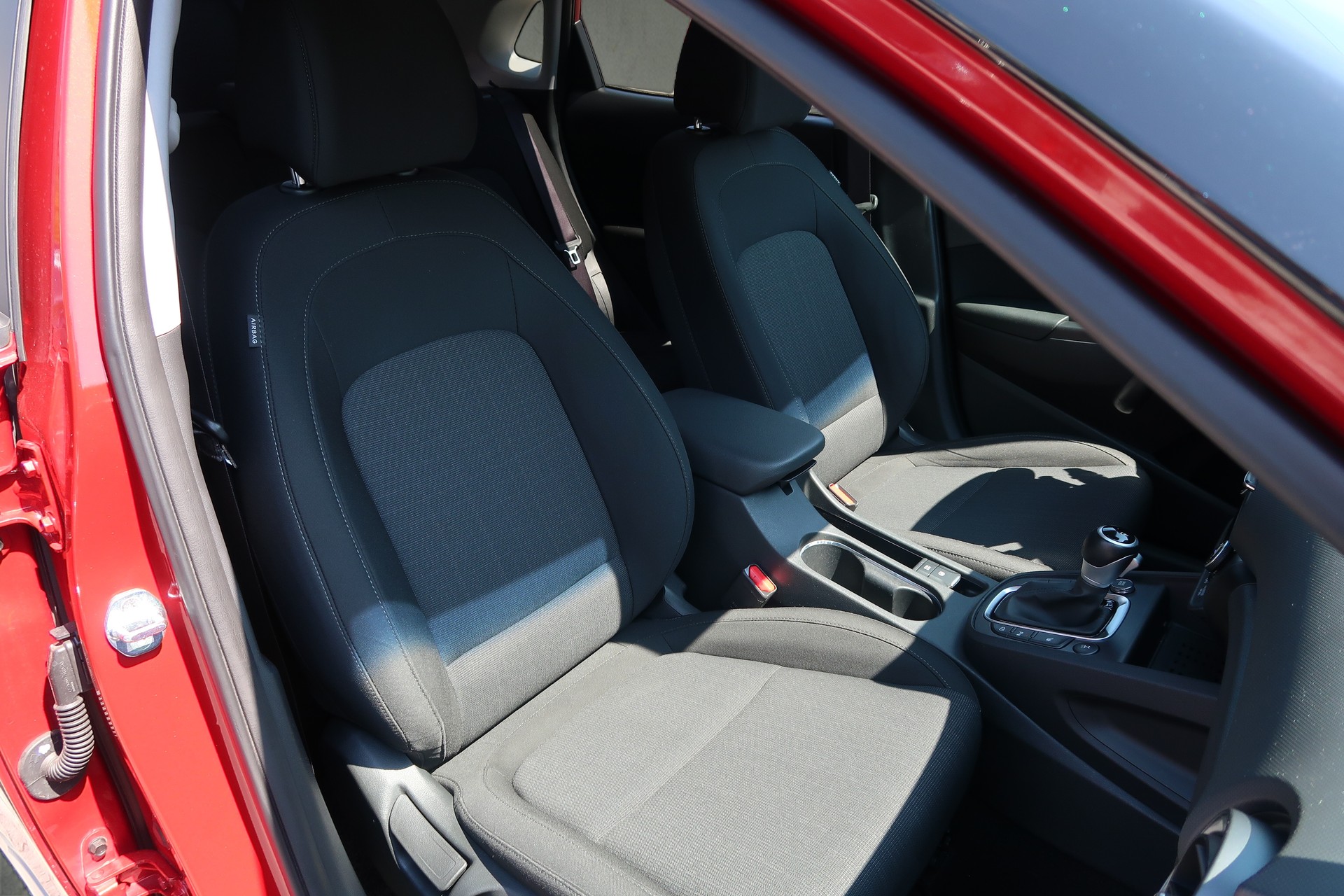 HYUNDAI Kona 1.6 T-GDi Amplia 4WD DCT-image-10