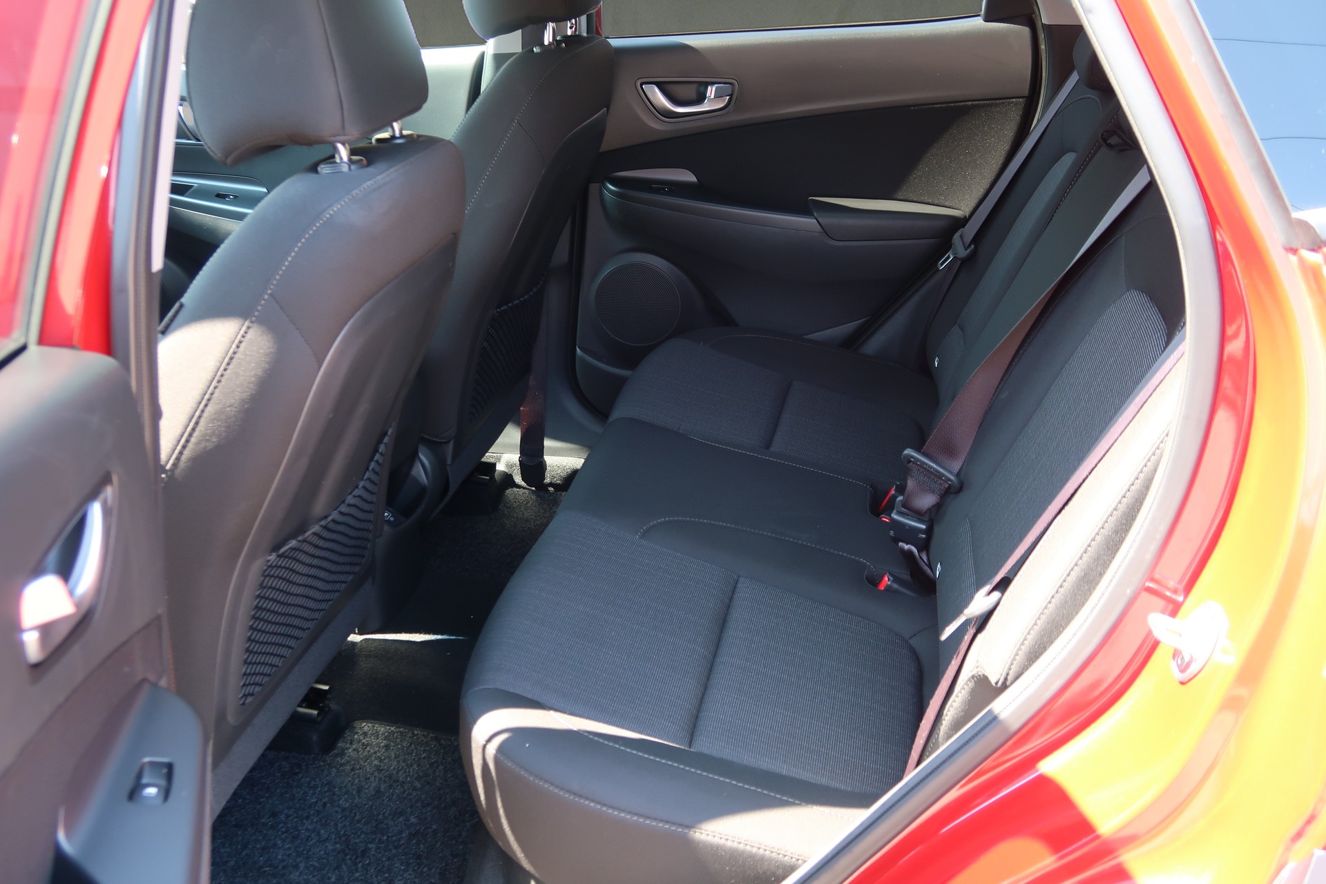 HYUNDAI Kona 1.6 T-GDi Amplia 4WD DCT-image-11