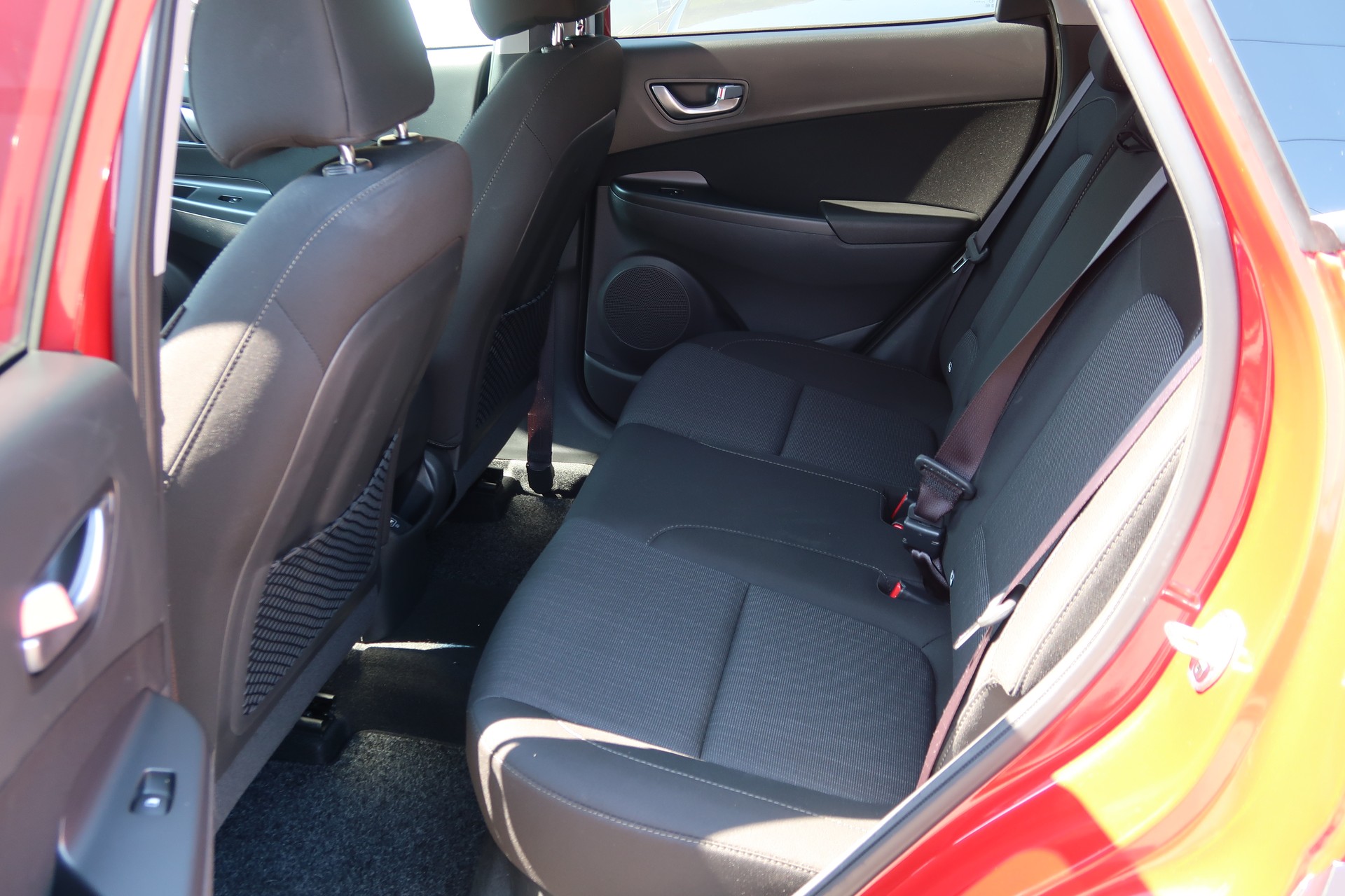 HYUNDAI Kona 1.6 T-GDi Amplia 4WD DCT-image-11