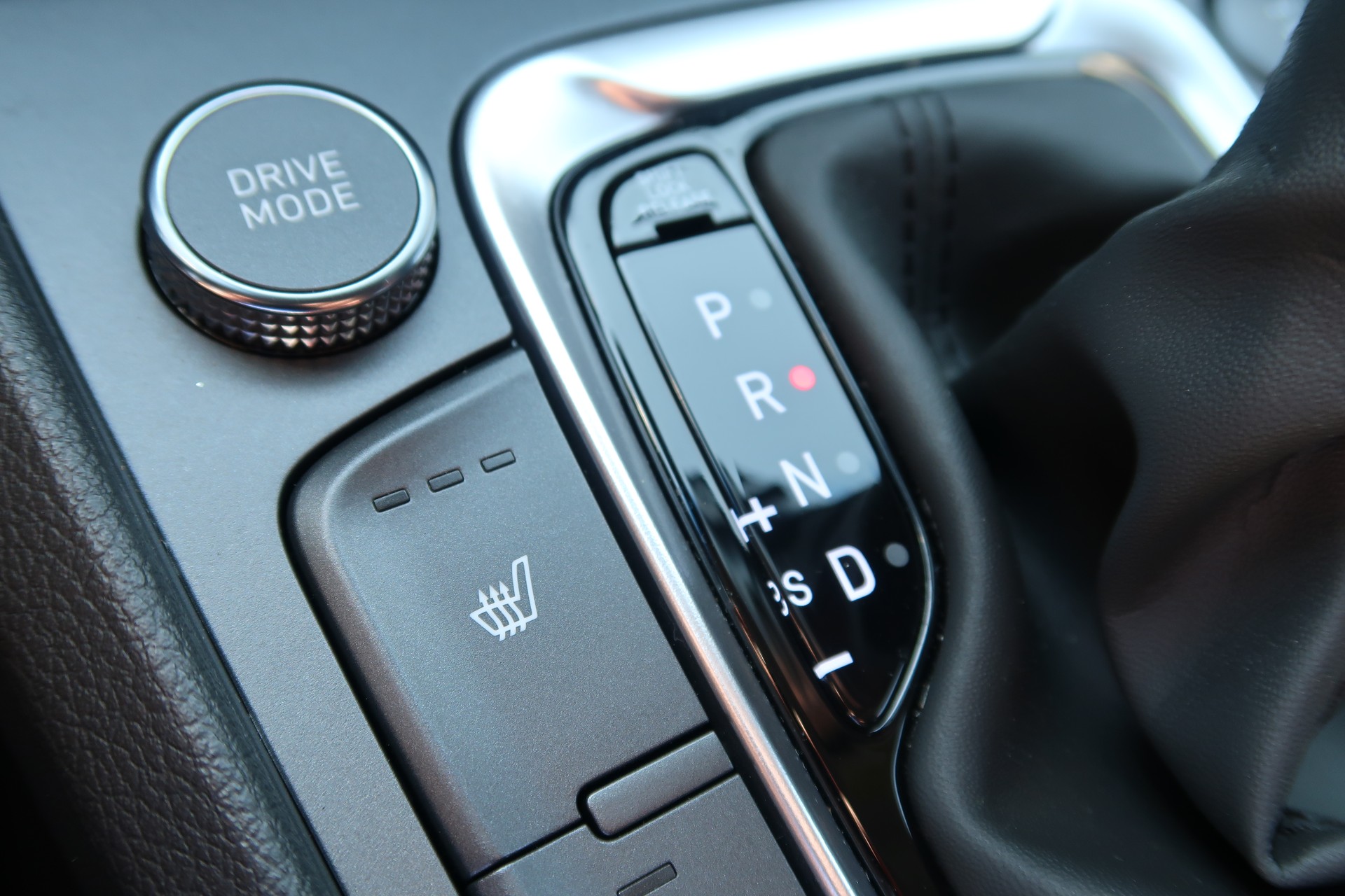 HYUNDAI Kona 1.6 T-GDi Amplia 4WD DCT-image-20