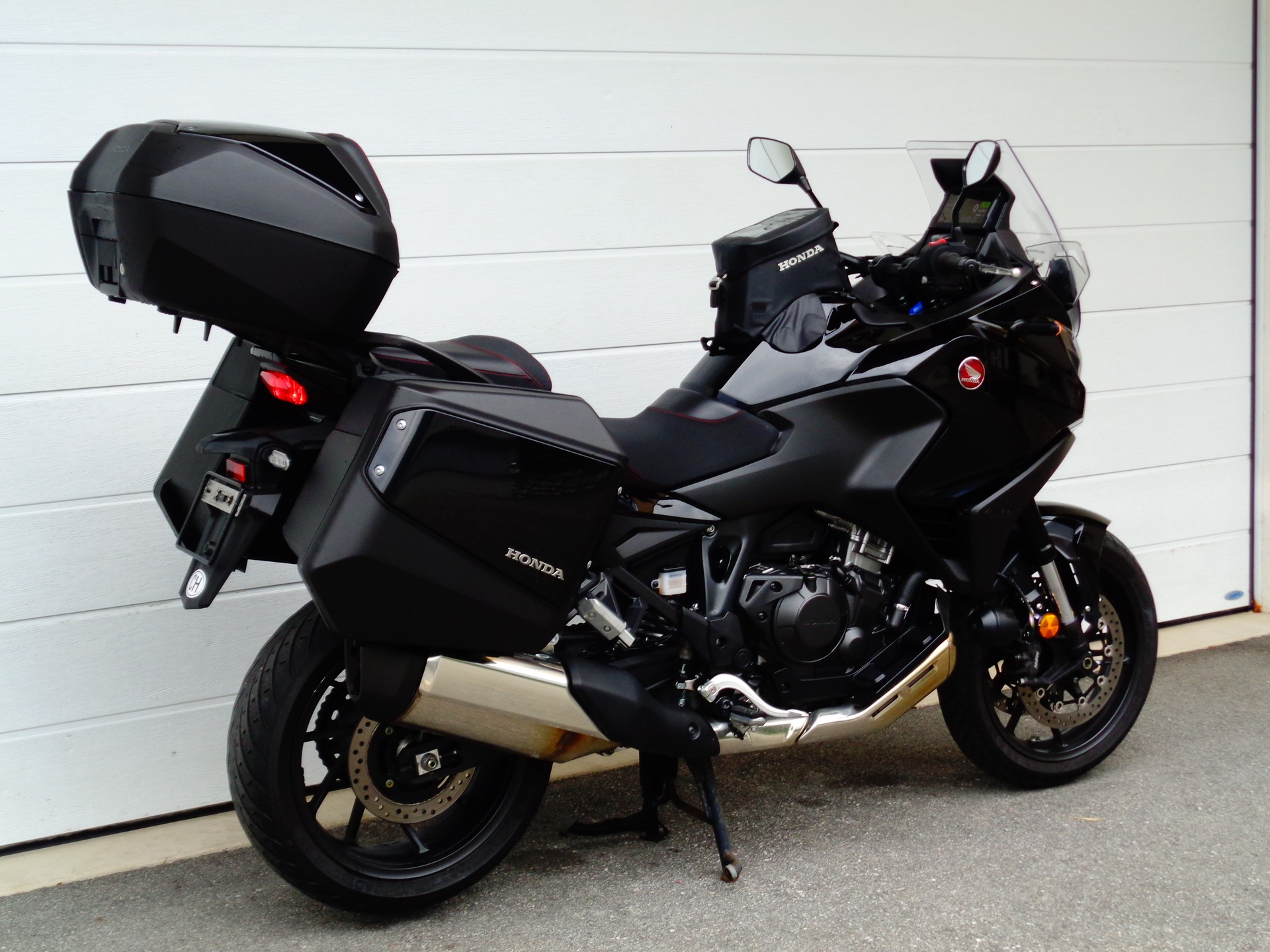 HONDA NT 1100 Voyage Pack-showroom-element-3