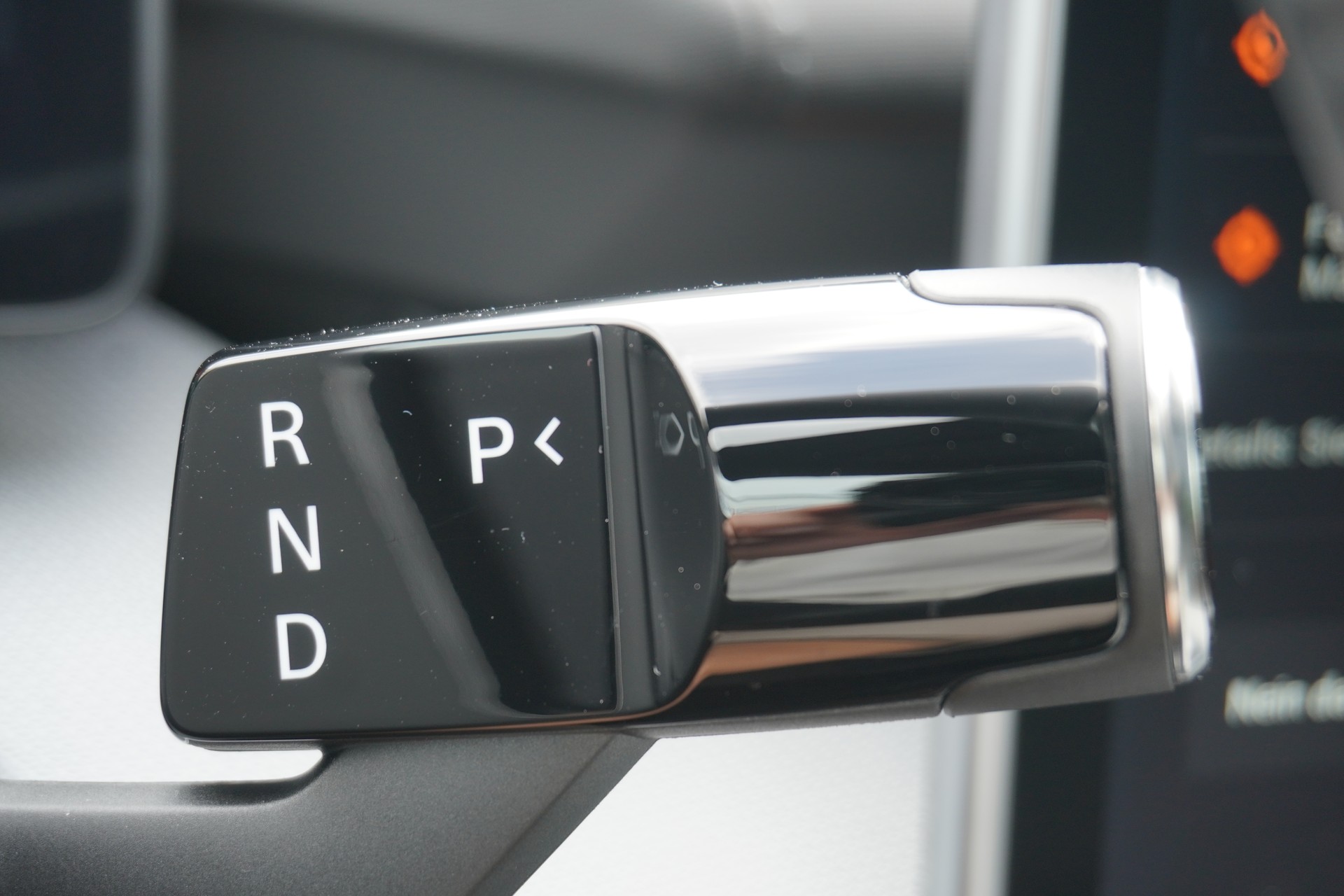 POLESTAR Polestar 4 Long Range Dual 100kWh-image-36