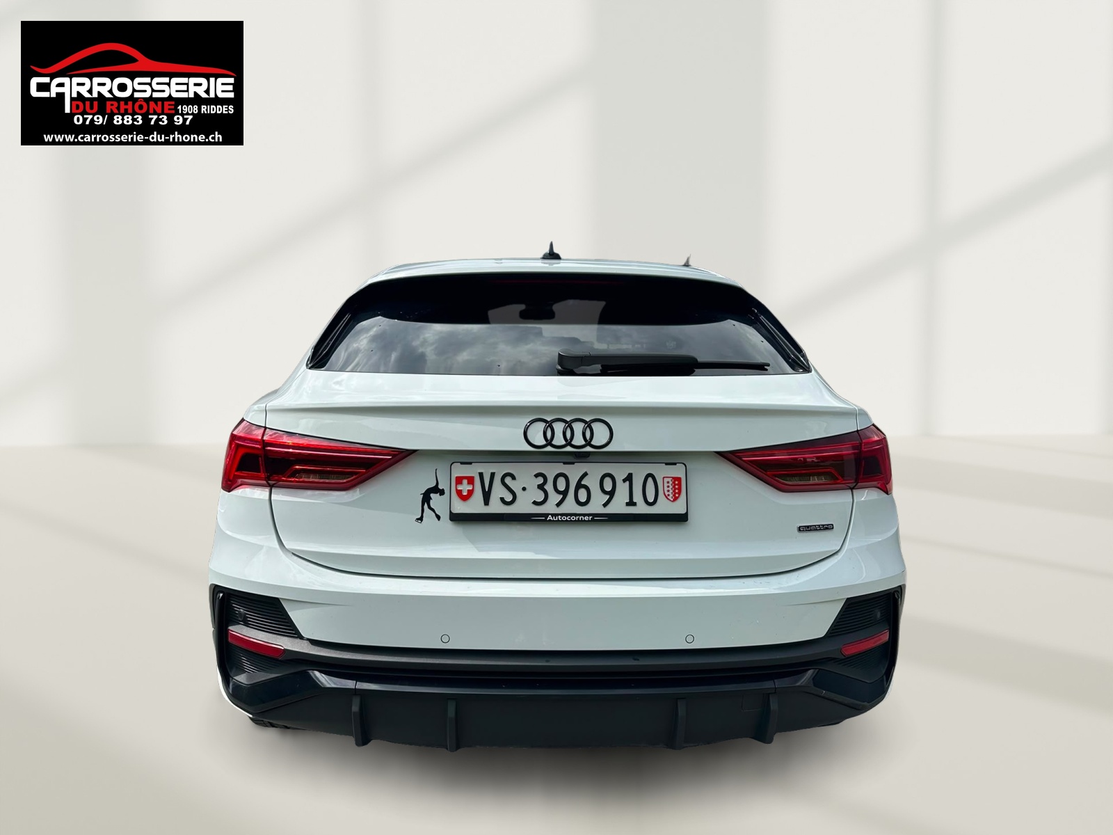 AUDI Q3 Sportback 45 TFSI S line quattro S-tronic-image-6