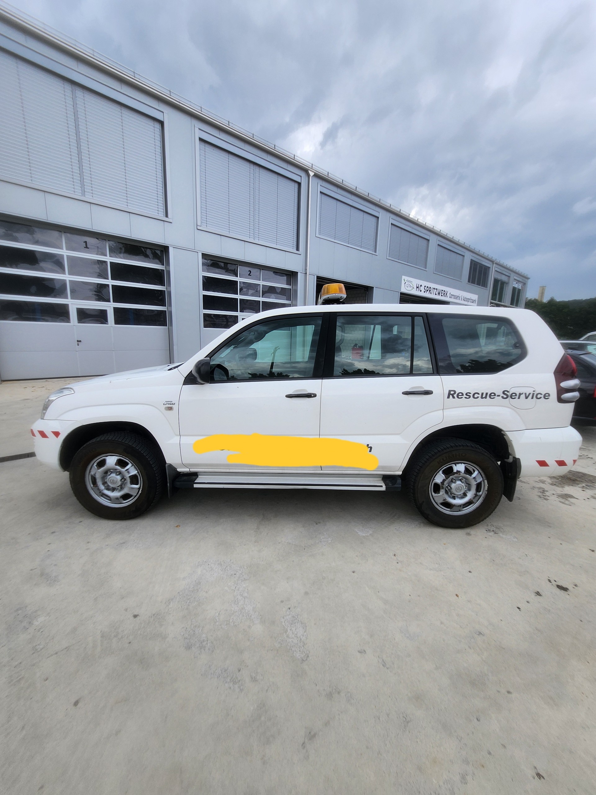 TOYOTA Land Cruiser 3.0 TD Linea Sol Executive-image-15
