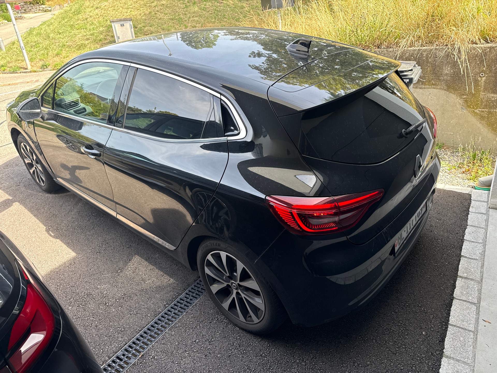 RENAULT Clio 1.6 E-Tech Intens-image-5