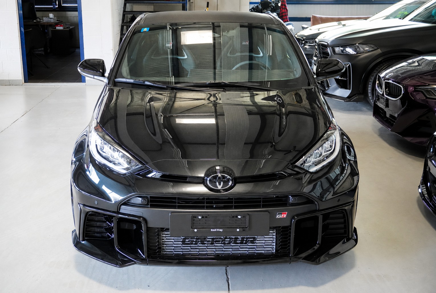 TOYOTA Yaris 1.6 GR Sport-image-1