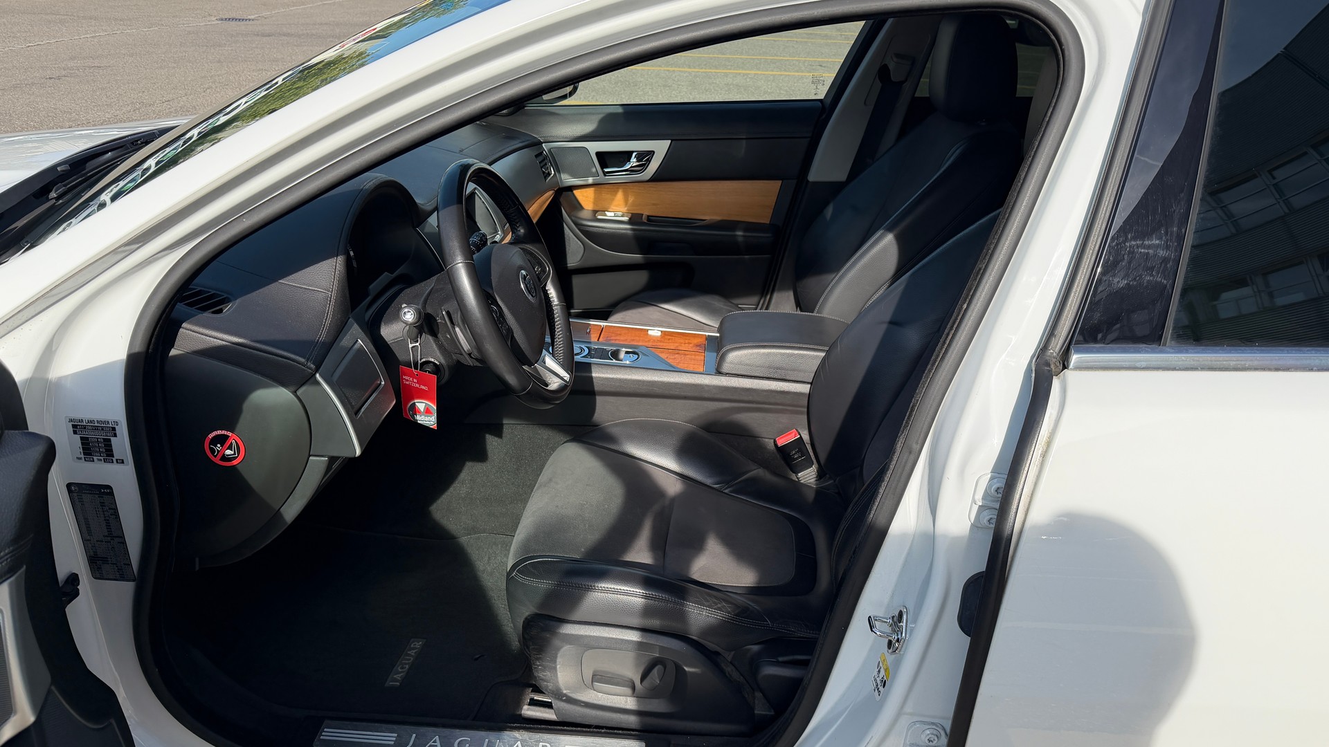 JAGUAR Sportback-image-9