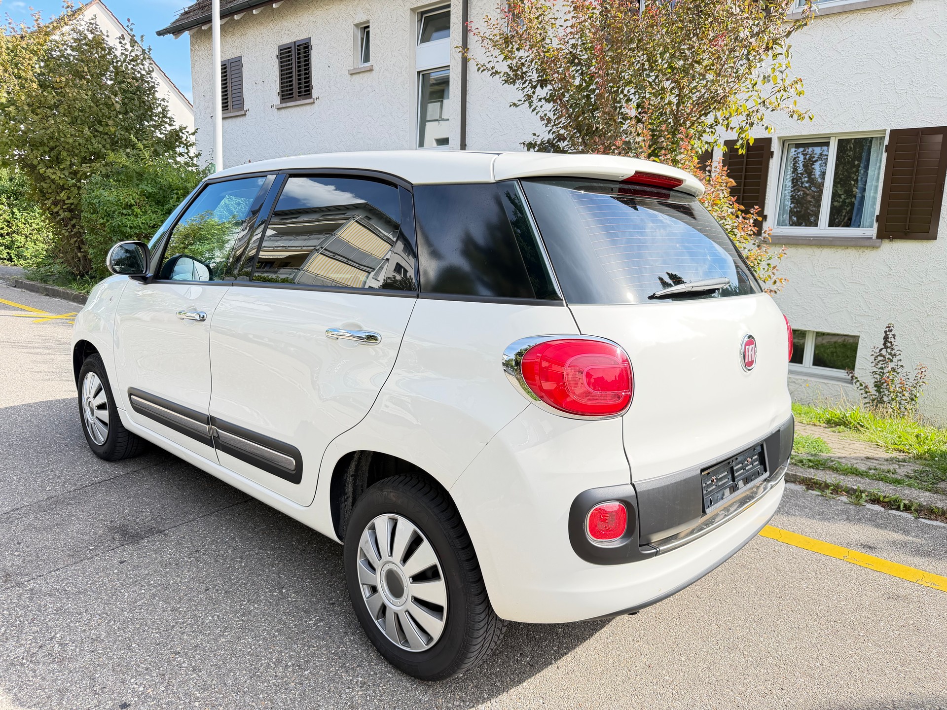 FIAT 500L 0.9 Twinair Turbo NP Pop Star/ FRISCH AB MFK. 1..09. 2026 & SERVICE** KUPPLUNG NEUE ERSETZT**-image-2