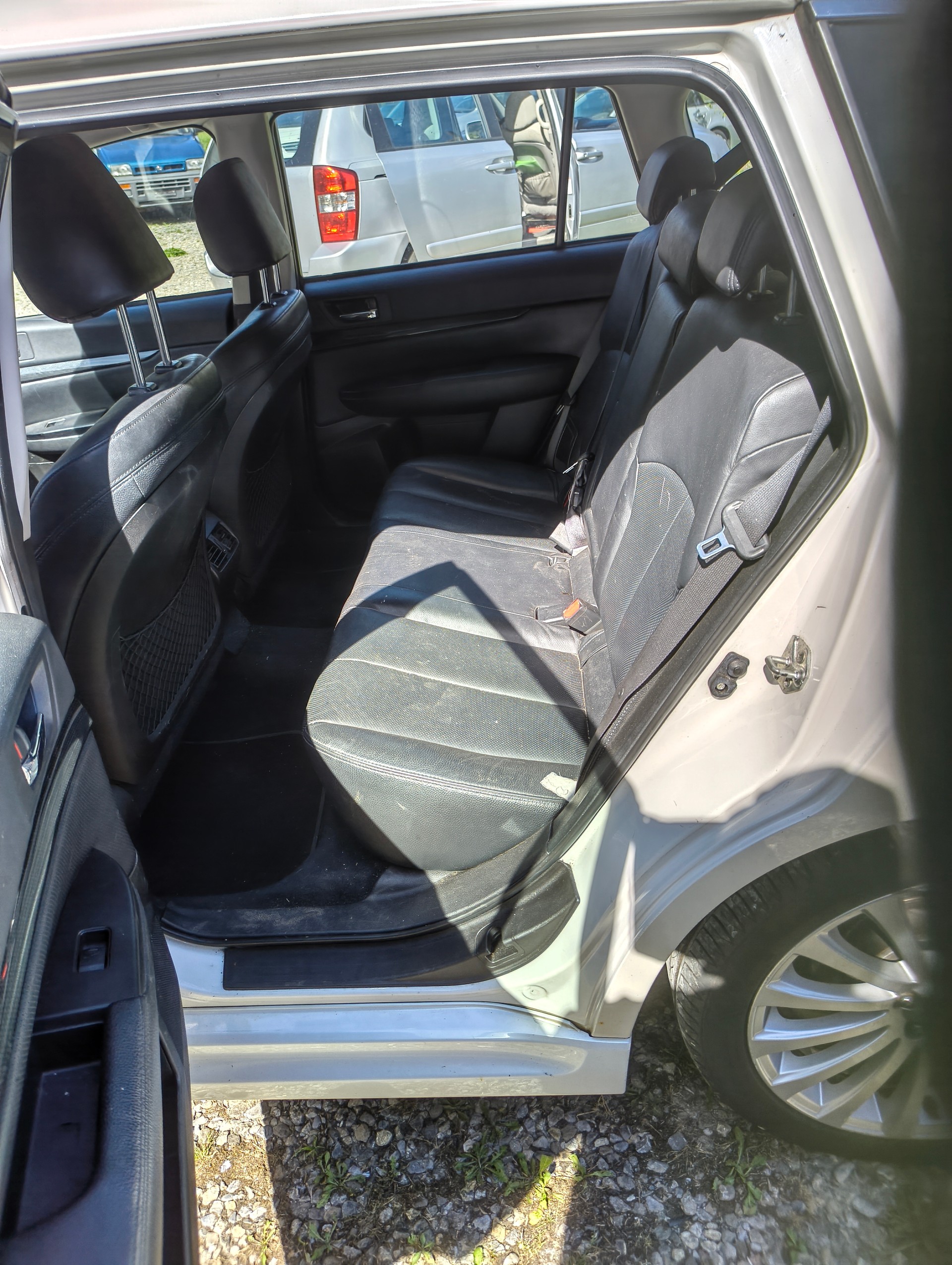 SUBARU Legacy 2.5i Limited S AWD Lineartronic-image-8