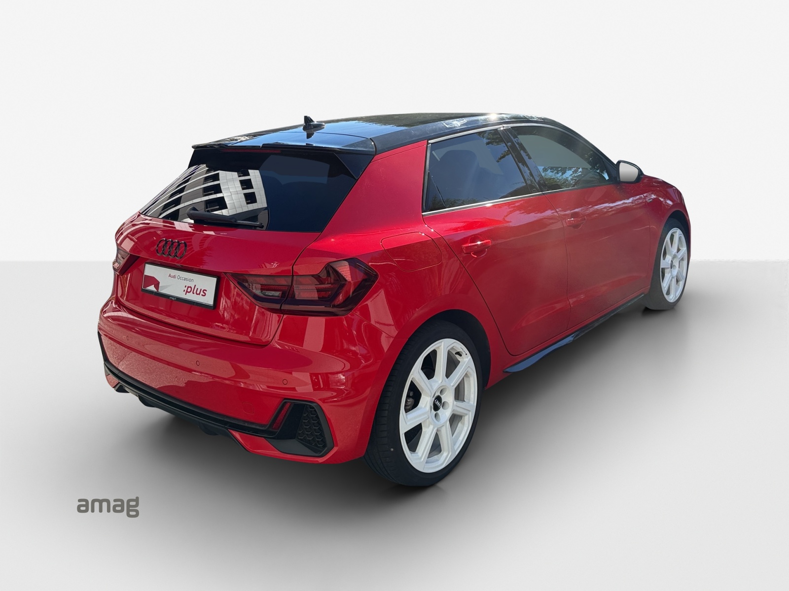 AUDI A1 Sportback 35 TFSI S Line S-tronic-image-4