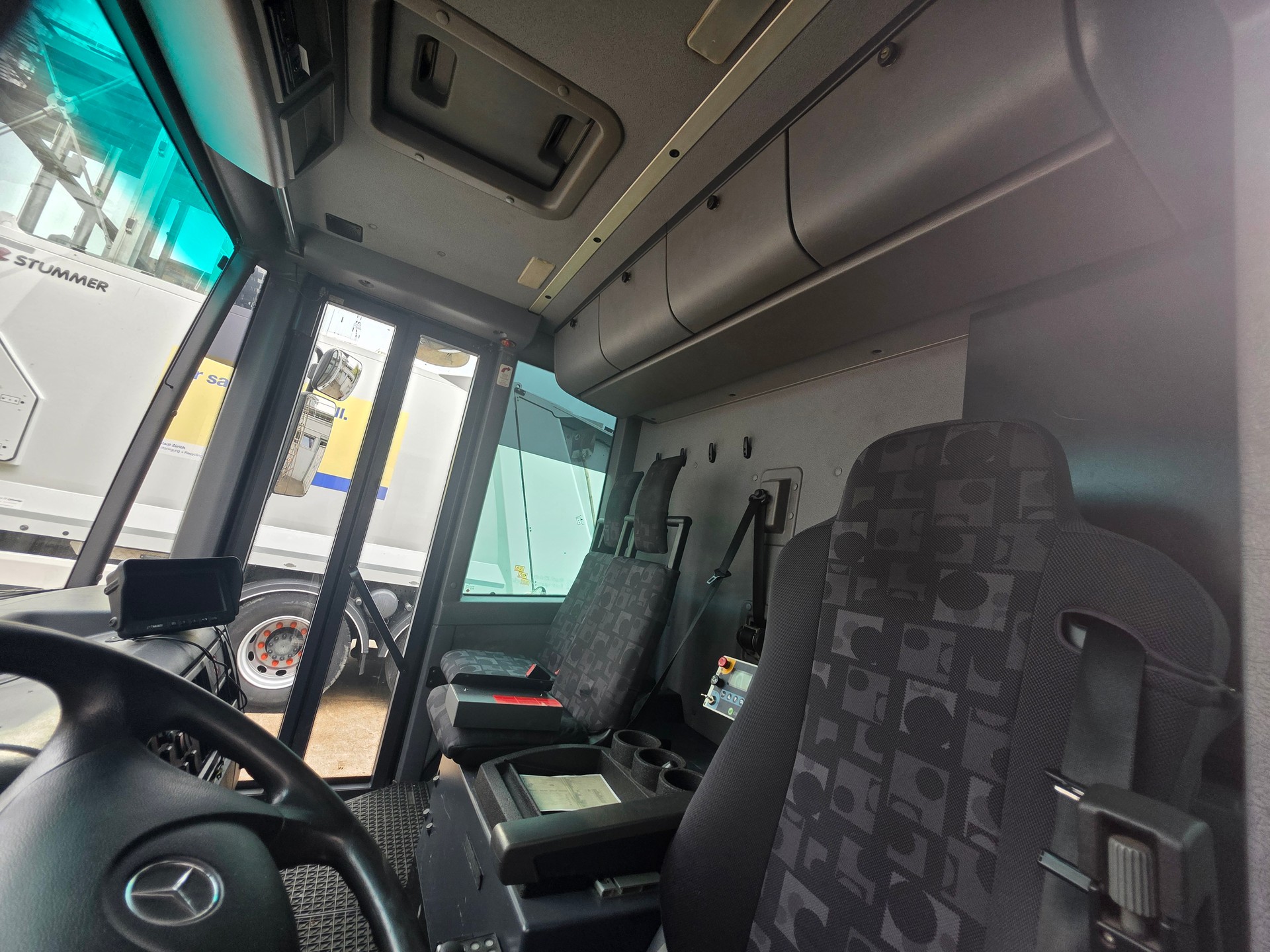 MERCEDES-BENZ Econic-image-18