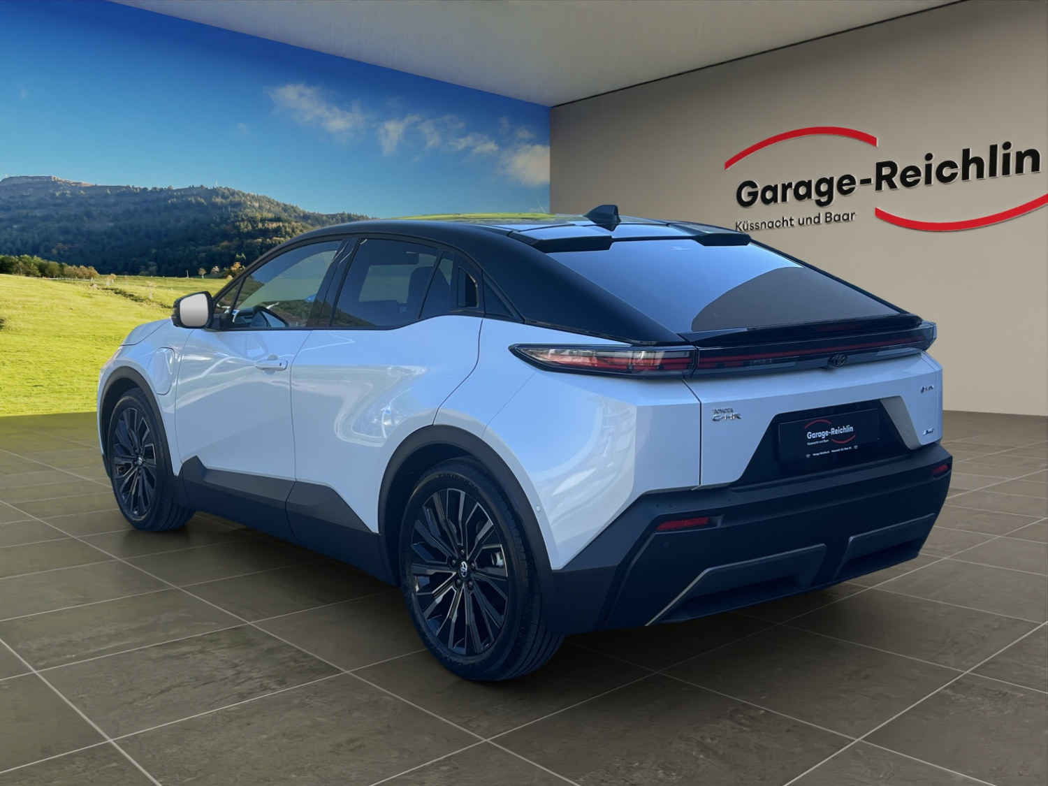 TOYOTA C-HR+ Premium AWD-image-2