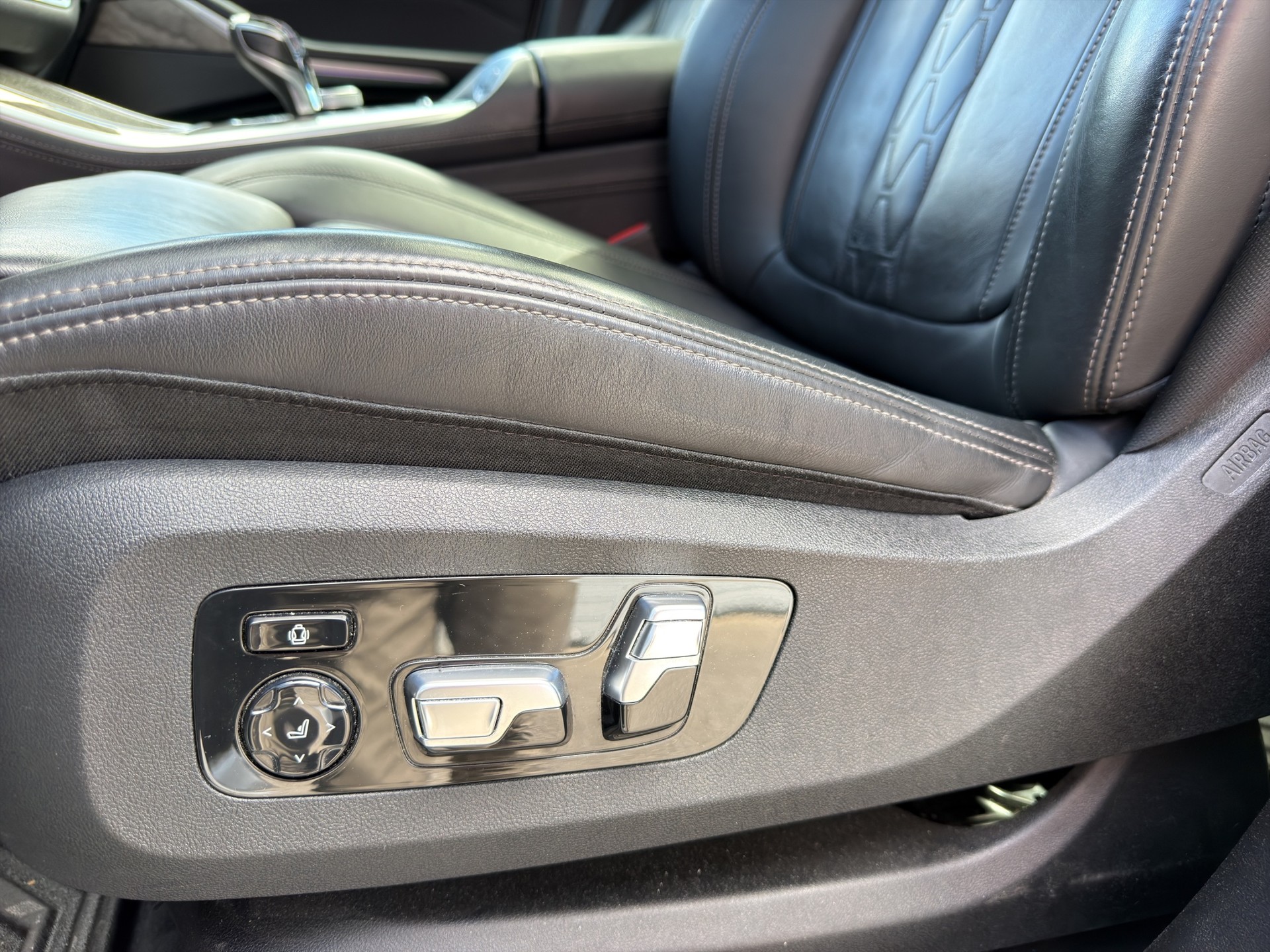 BMW X5 xDrive 30d Steptronic-image-28