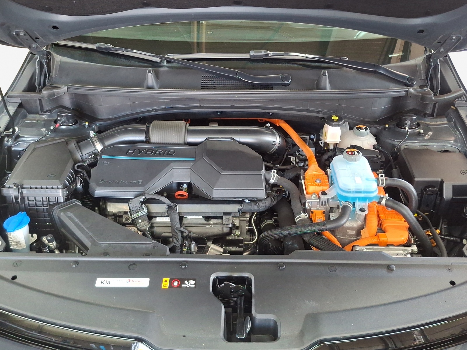 KIA Sportage 1.6T-GDi PHEV GT-Line 4x4 A-image-16