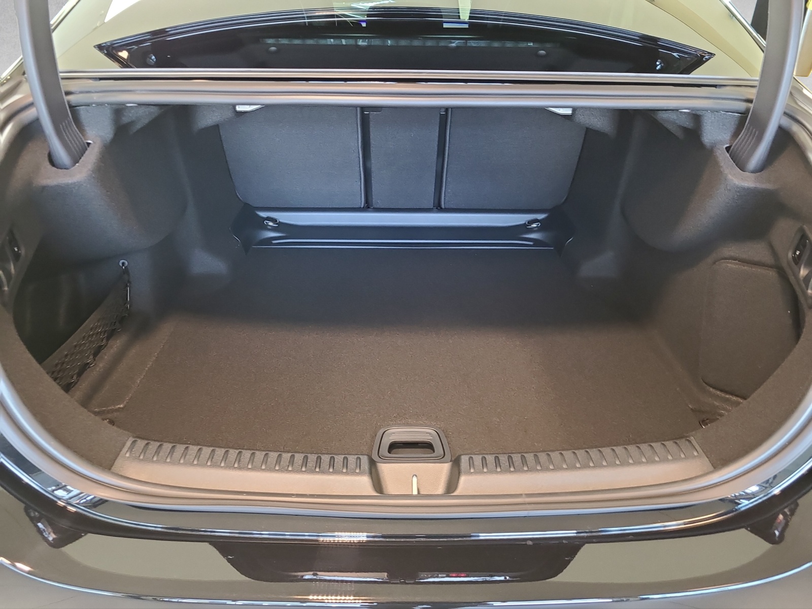 MERCEDES-BENZ E 220 d 4M AMG W214-image-5