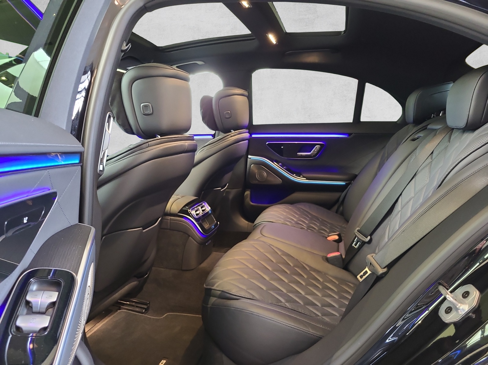 MERCEDES-BENZ S 350 d AMG Line 4M W223-image-2