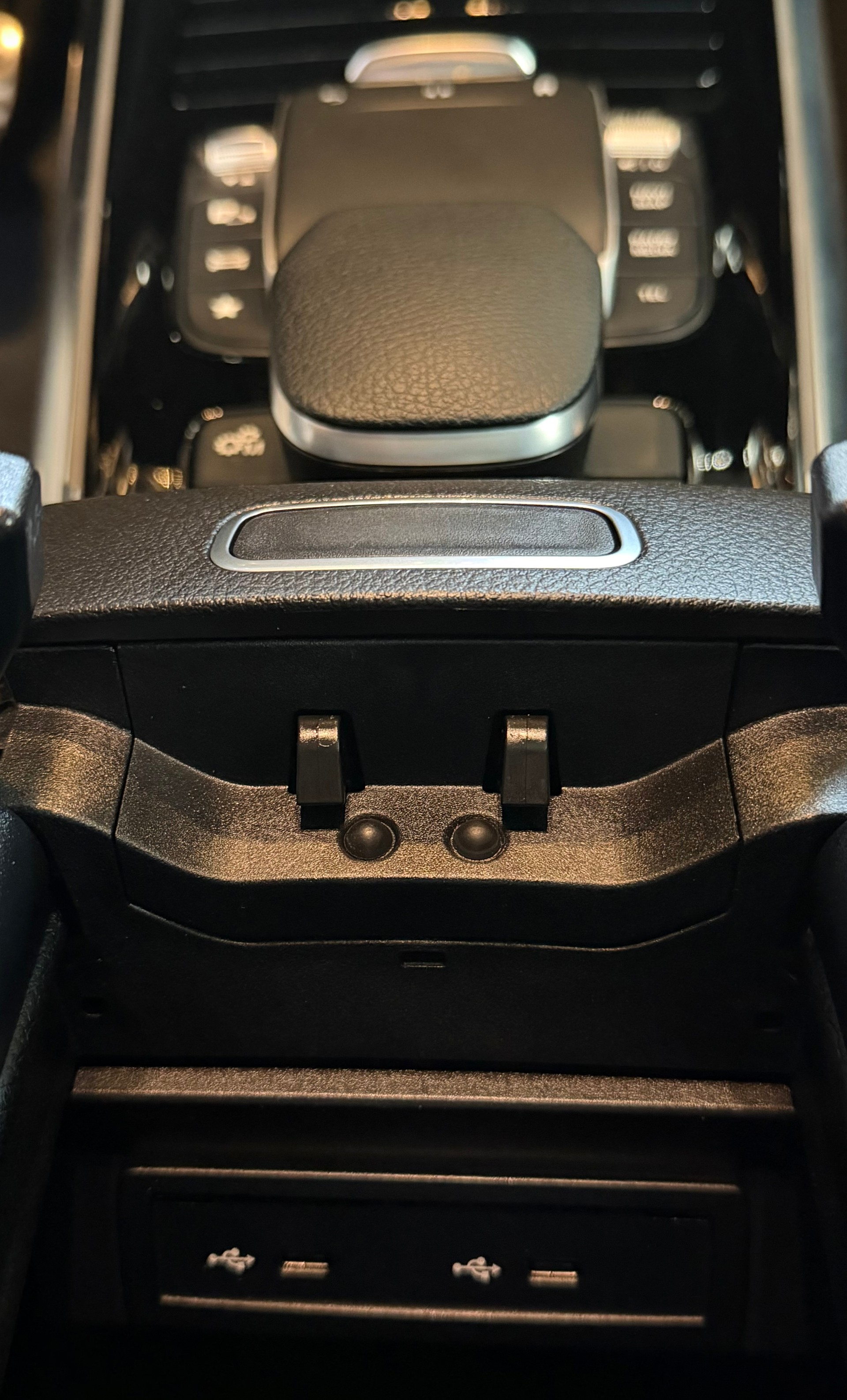 MERCEDES-BENZ GLA 35 AMG 4Matic 8G-Speedshift DCT-image-5