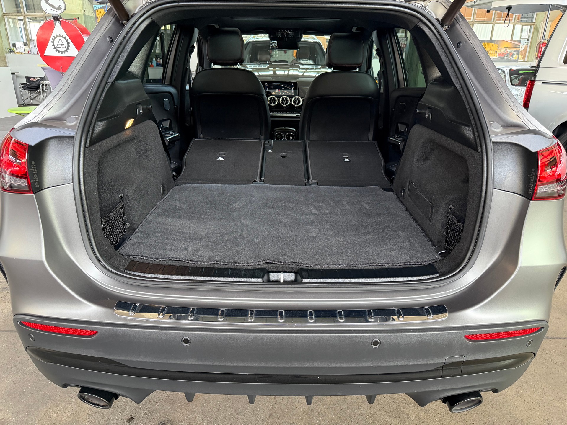 MERCEDES-BENZ GLA 35 AMG 4Matic 8G-Speedshift DCT-image-11