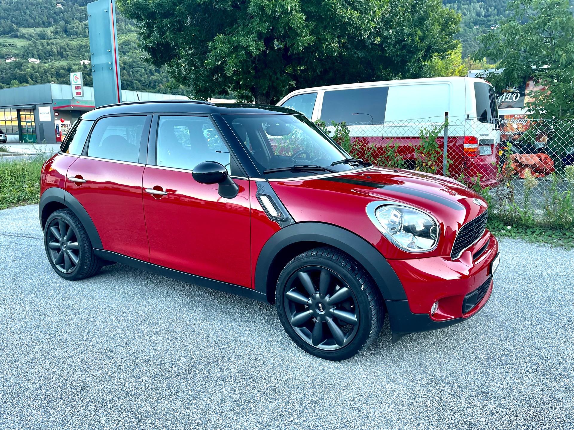 MINI Countryman Cooper S ALL4 Snowhill-image-24