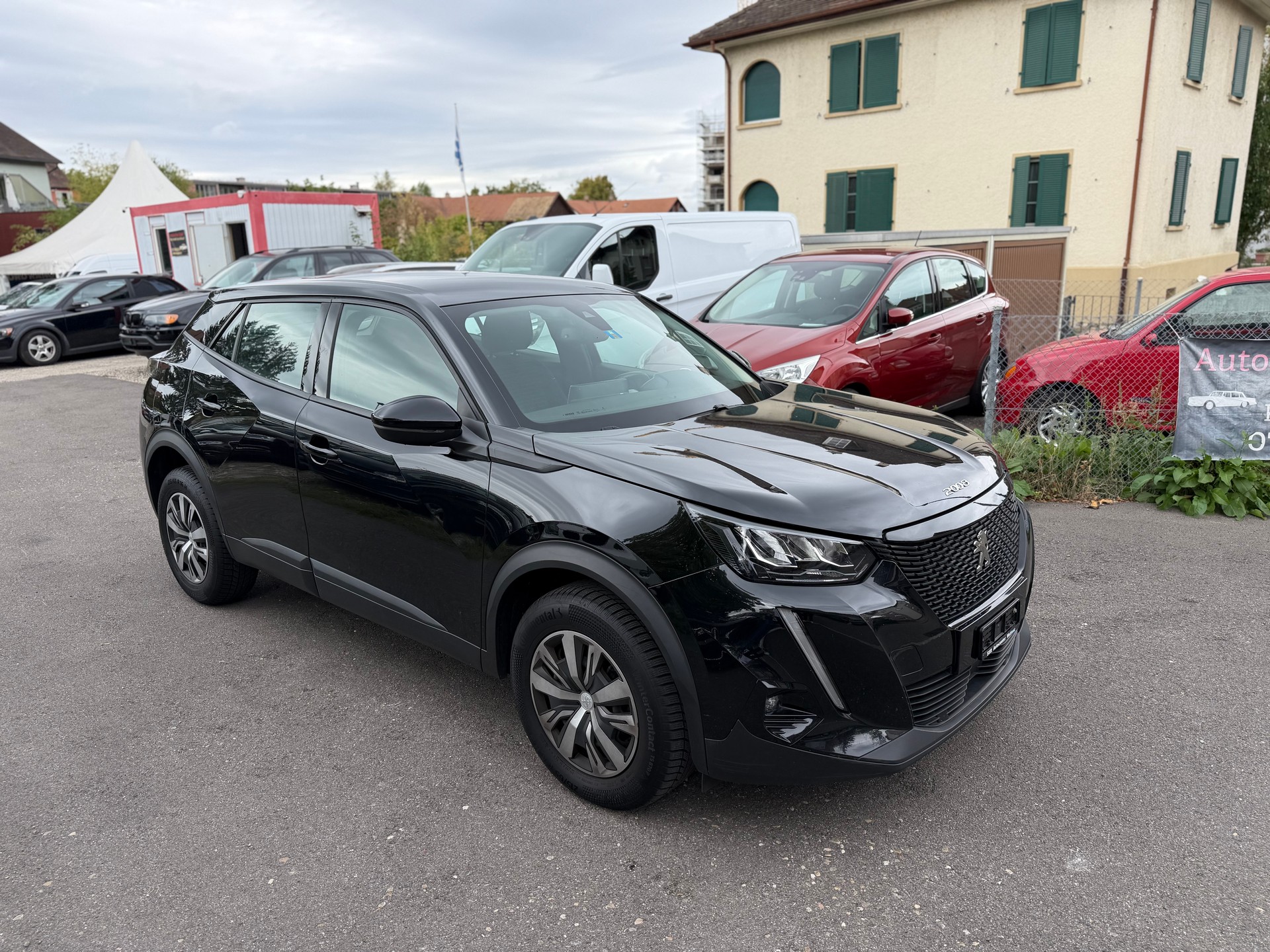 PEUGEOT 2008 1.5 BlueHDi Allure EAT8-image-5