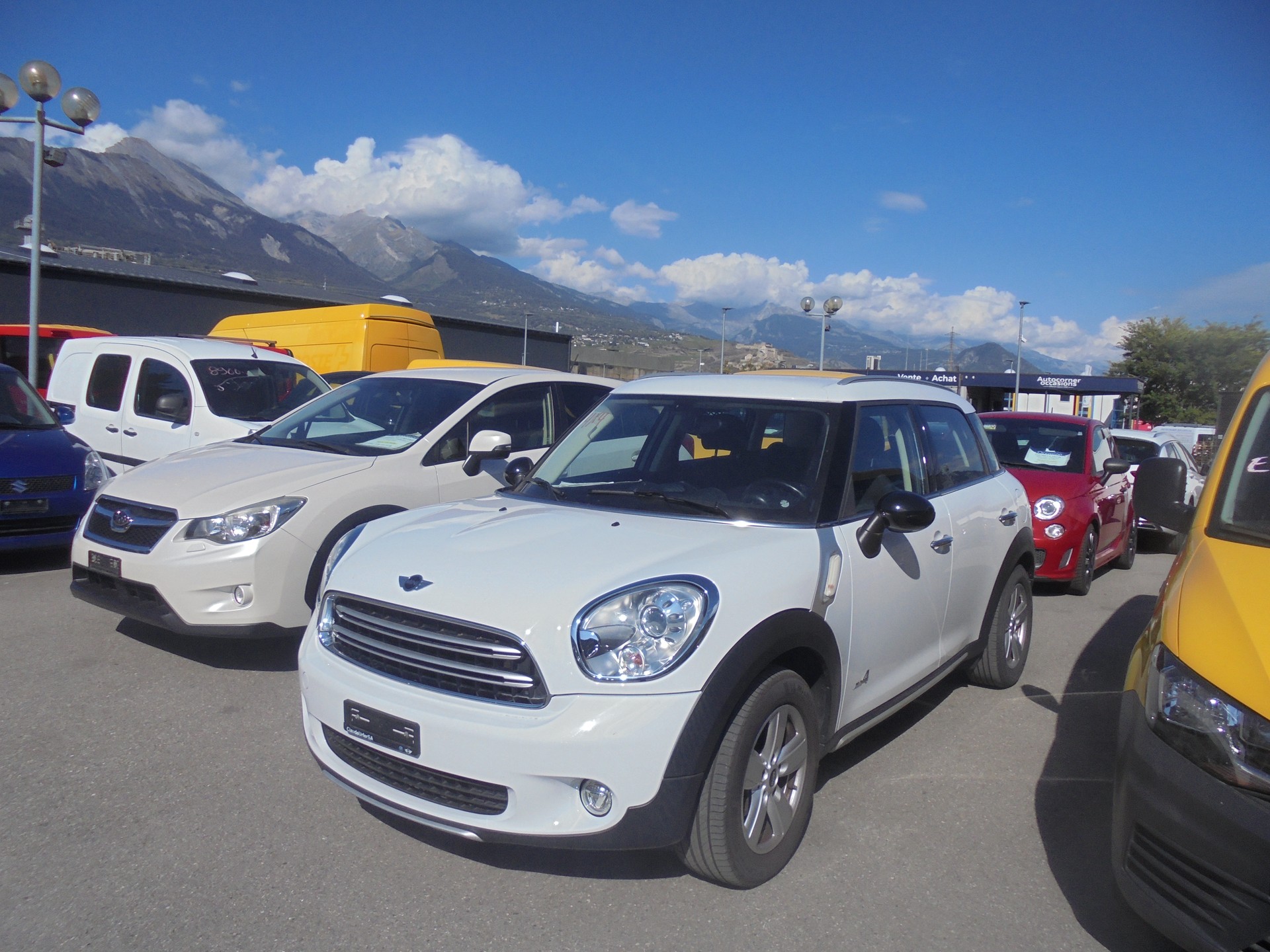 MINI Countryman Cooper FWD-image-0