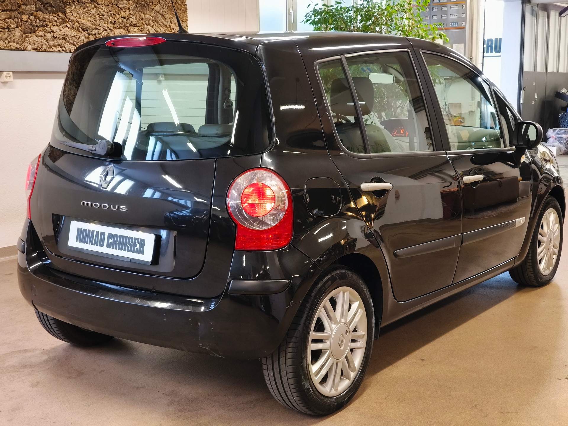 RENAULT Modus 1.6 16V Initiale-image-10