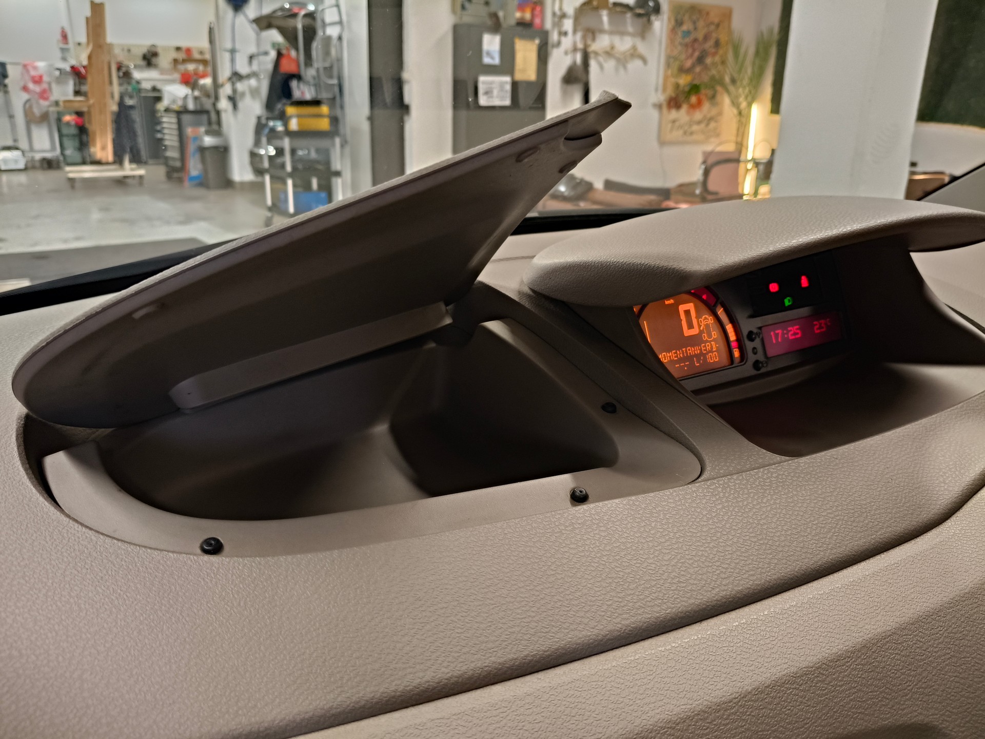RENAULT Modus 1.6 16V Initiale-image-22