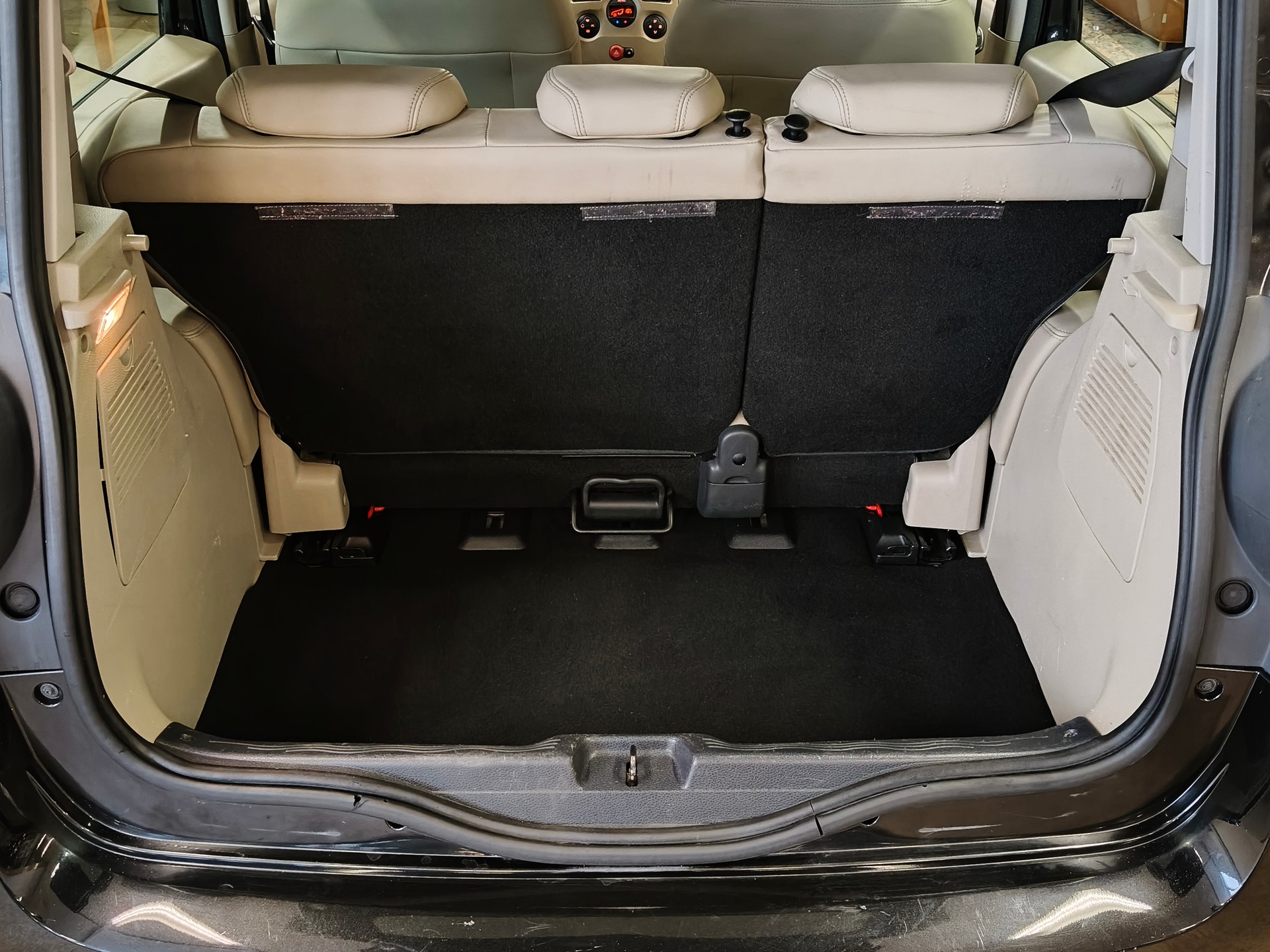 RENAULT Modus 1.6 16V Initiale-image-19