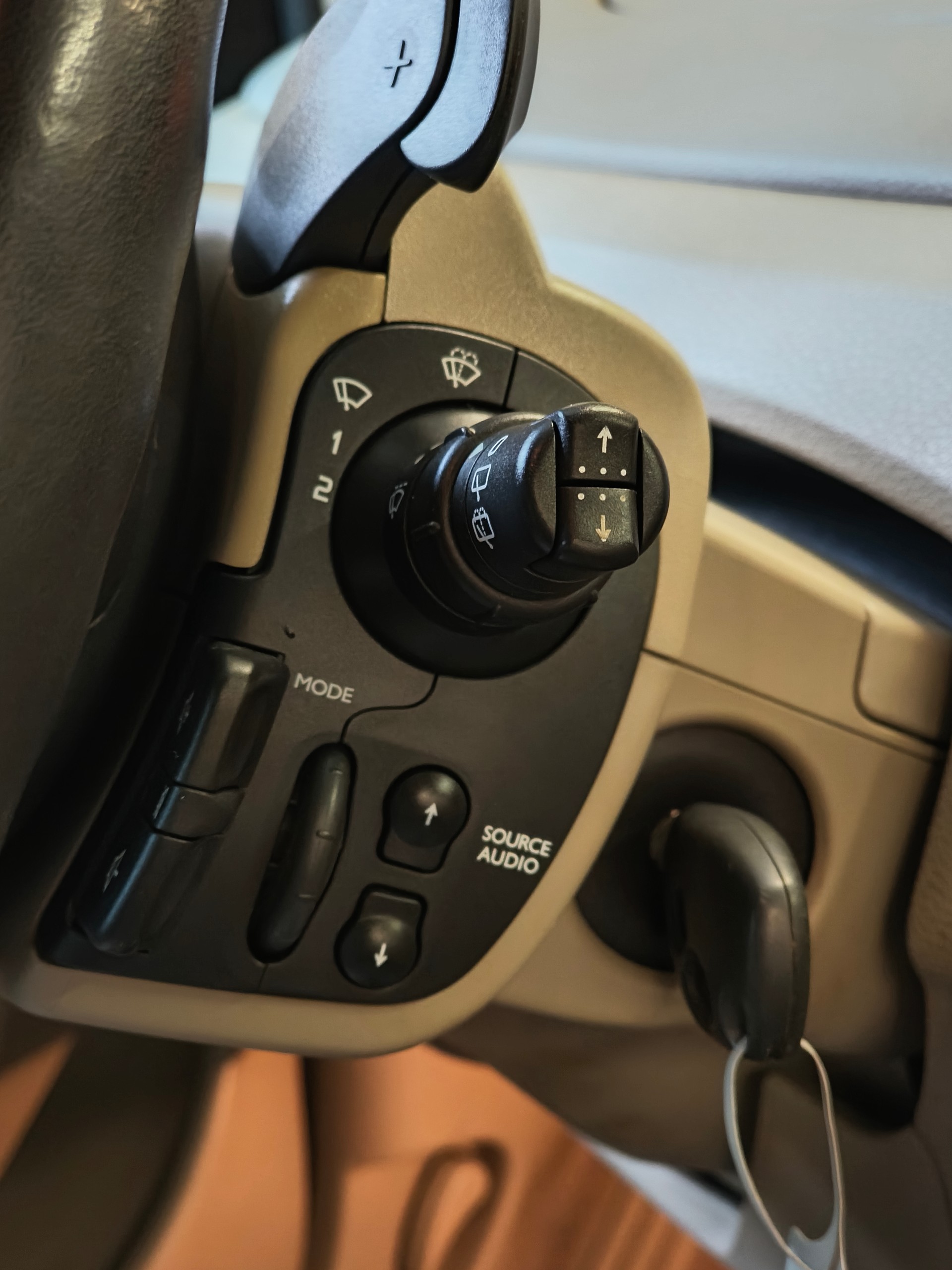 RENAULT Modus 1.6 16V Initiale-image-24