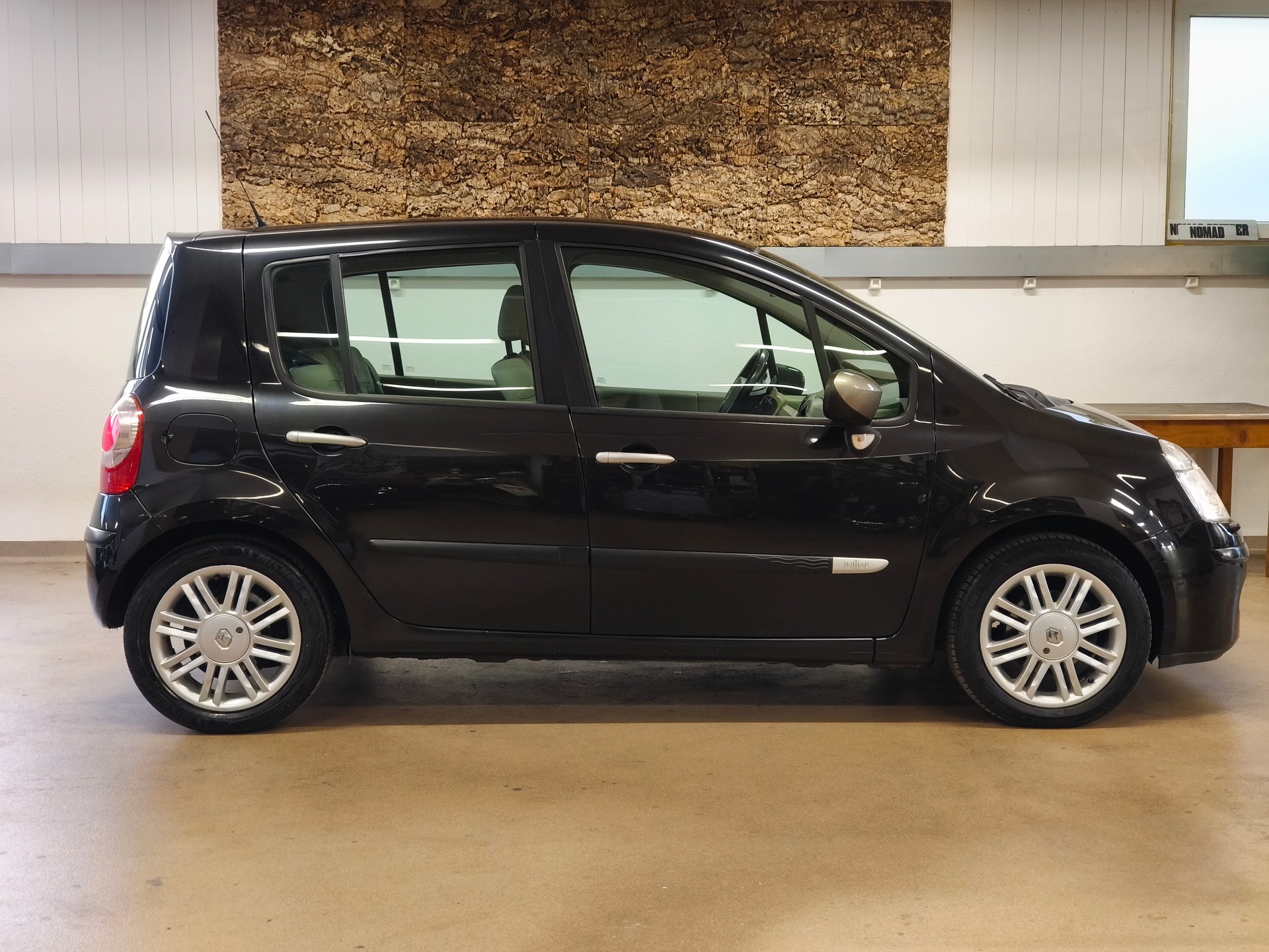 RENAULT Modus 1.6 16V Initiale-image-9