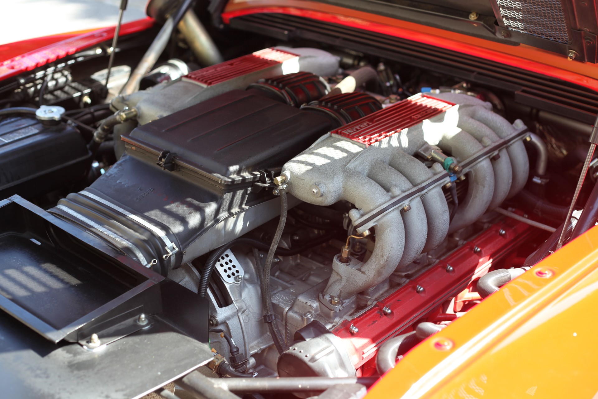FERRARI Testarossa-image-12
