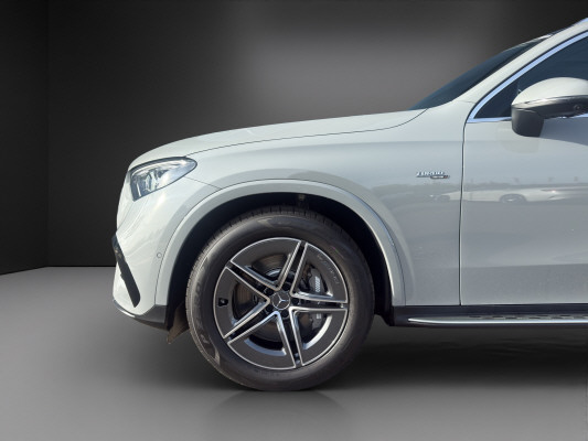 MERCEDES-BENZ GLC 53 AMG 4Matic+ 9G-Tro-image-5