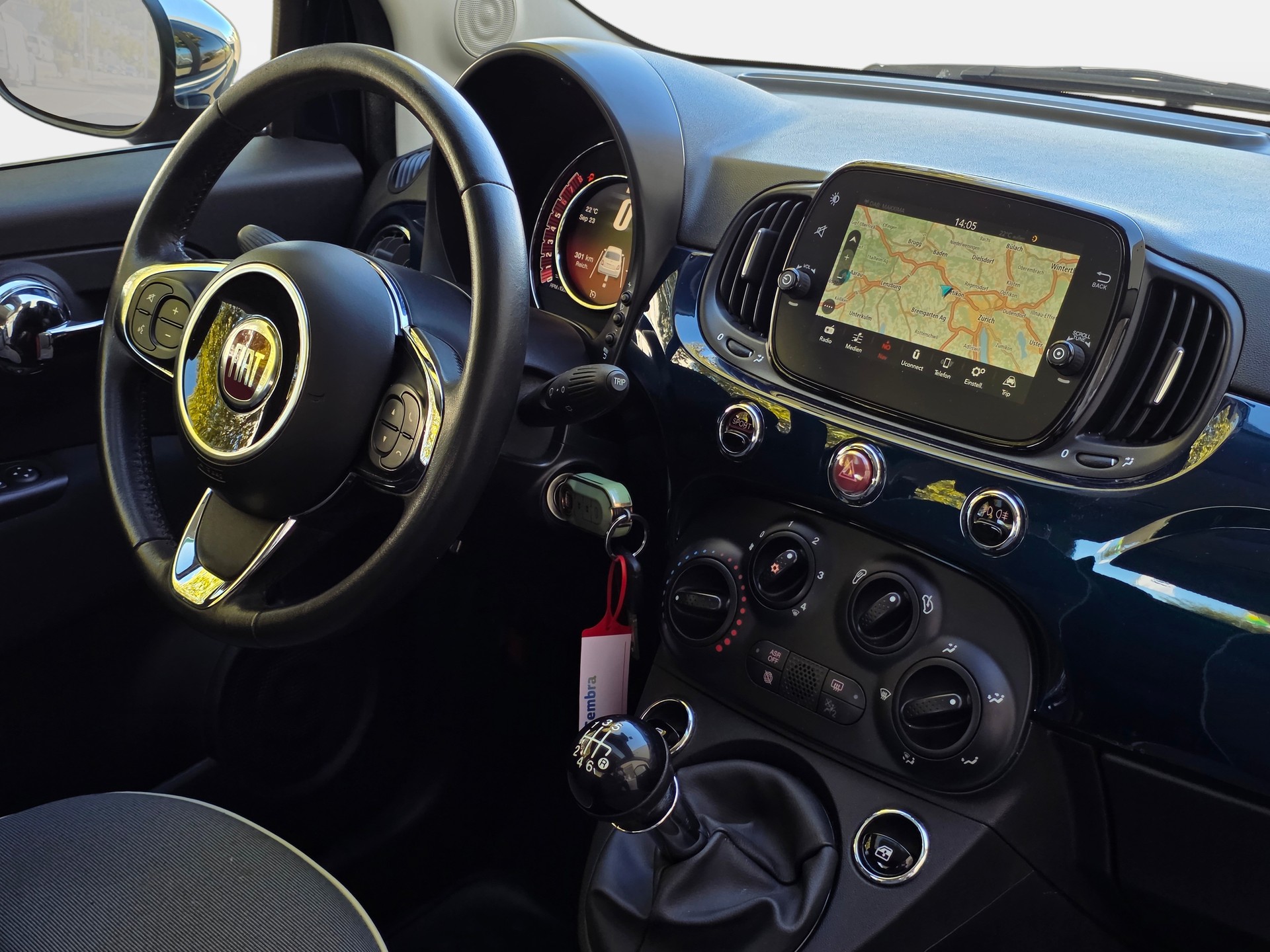 FIAT 500C 0.9 Twinair Turbo Lounge * CH-Fahrzeug * Top Zustand *-image-11