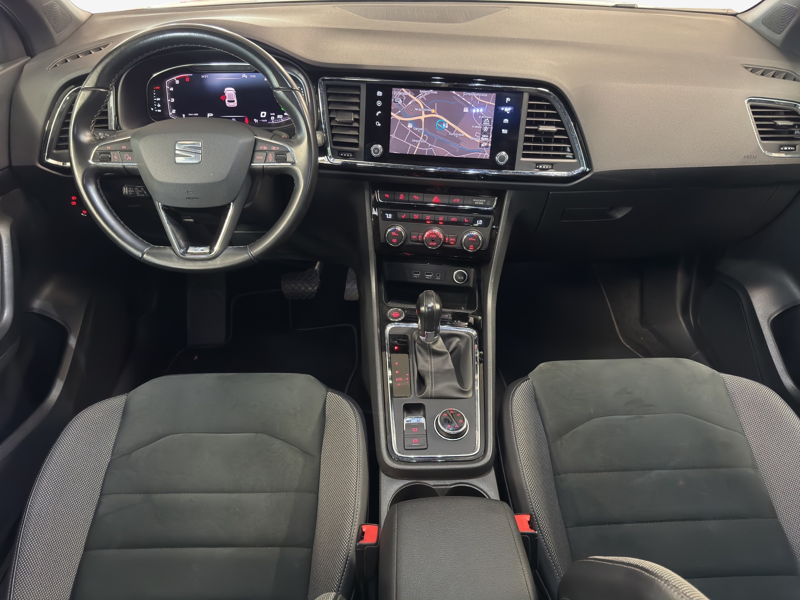 SEAT Ateca 2.0 TDI CR Xcellence 4Drive DSG-image-8