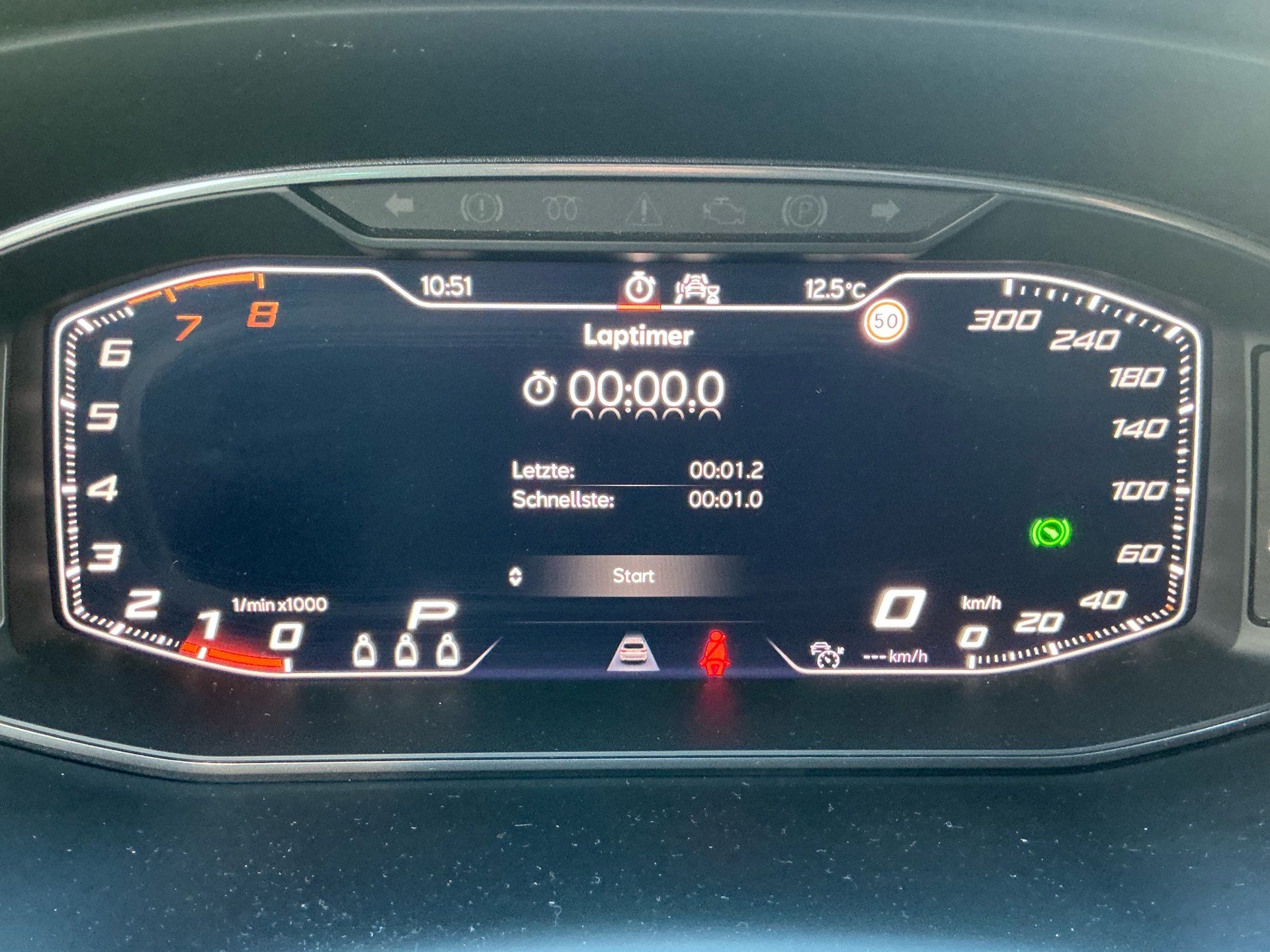 CUPRA Ateca 2.0 TSI 4Drive *** ANHÄNGERKUPPLUNG & PANORAMADACH ***-image-12