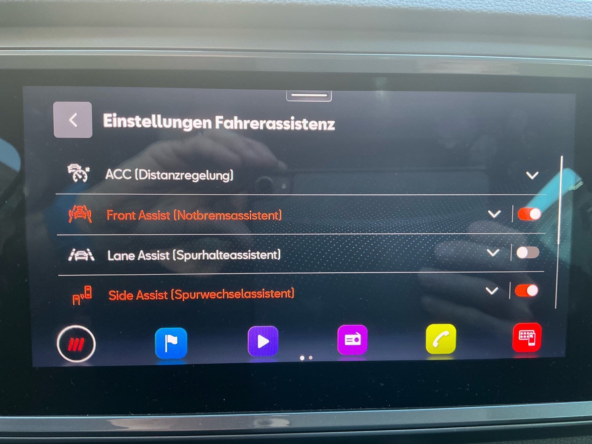 CUPRA Ateca 2.0 TSI 4Drive *** ANHÄNGERKUPPLUNG & PANORAMADACH ***-image-24