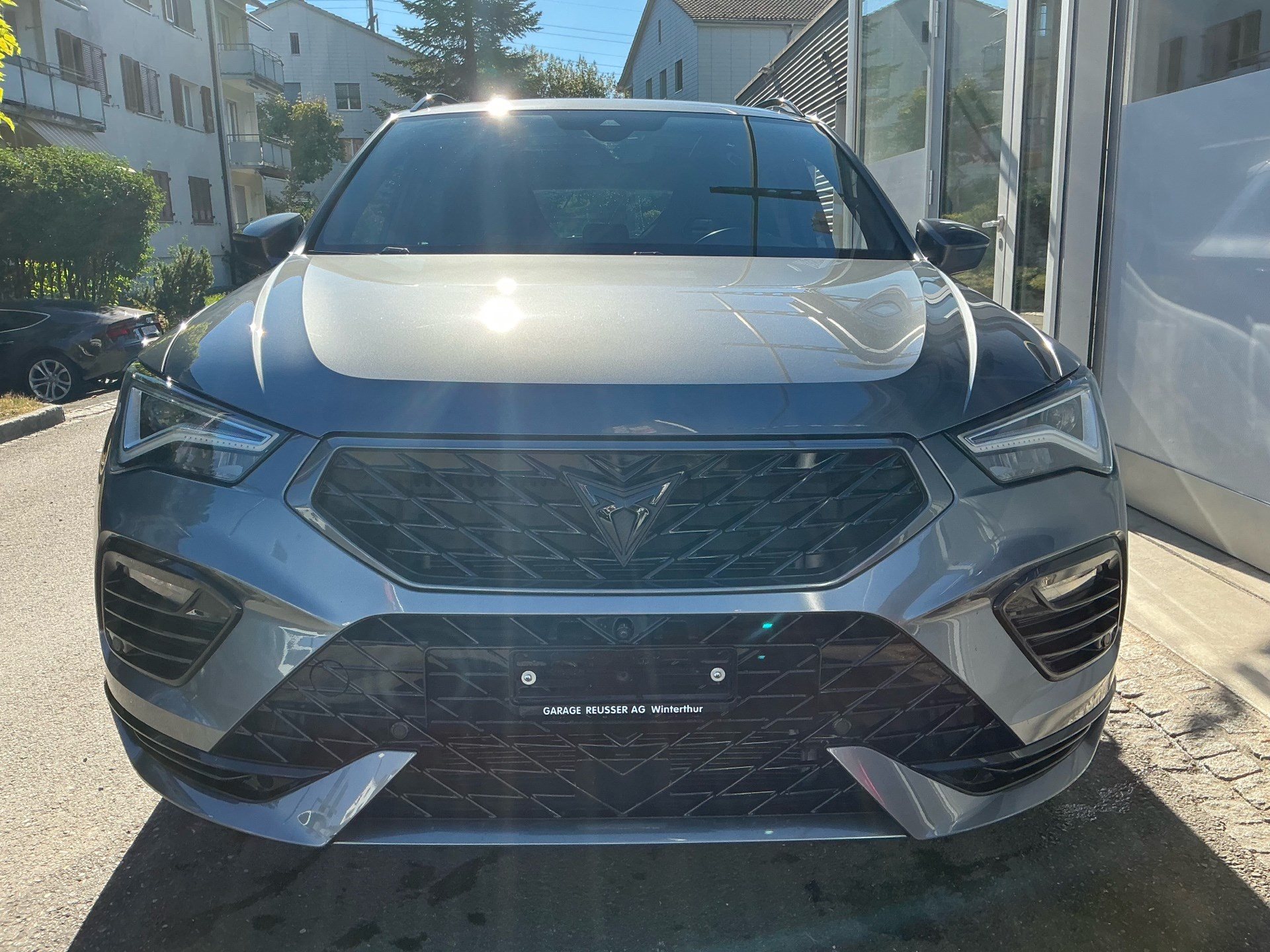 CUPRA Ateca 2.0 TSI 4Drive *** ANHÄNGERKUPPLUNG & PANORAMADACH ***-image-1