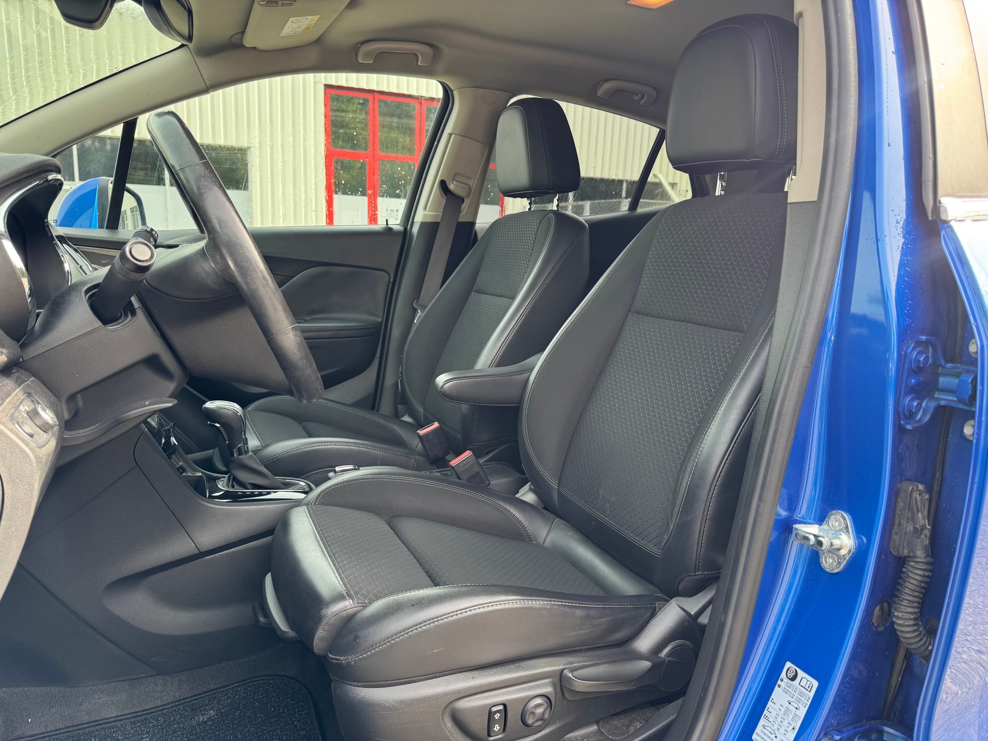 OPEL Mokka X 1.4i 16V Turbo Excellence 4WD Automatik-image-8