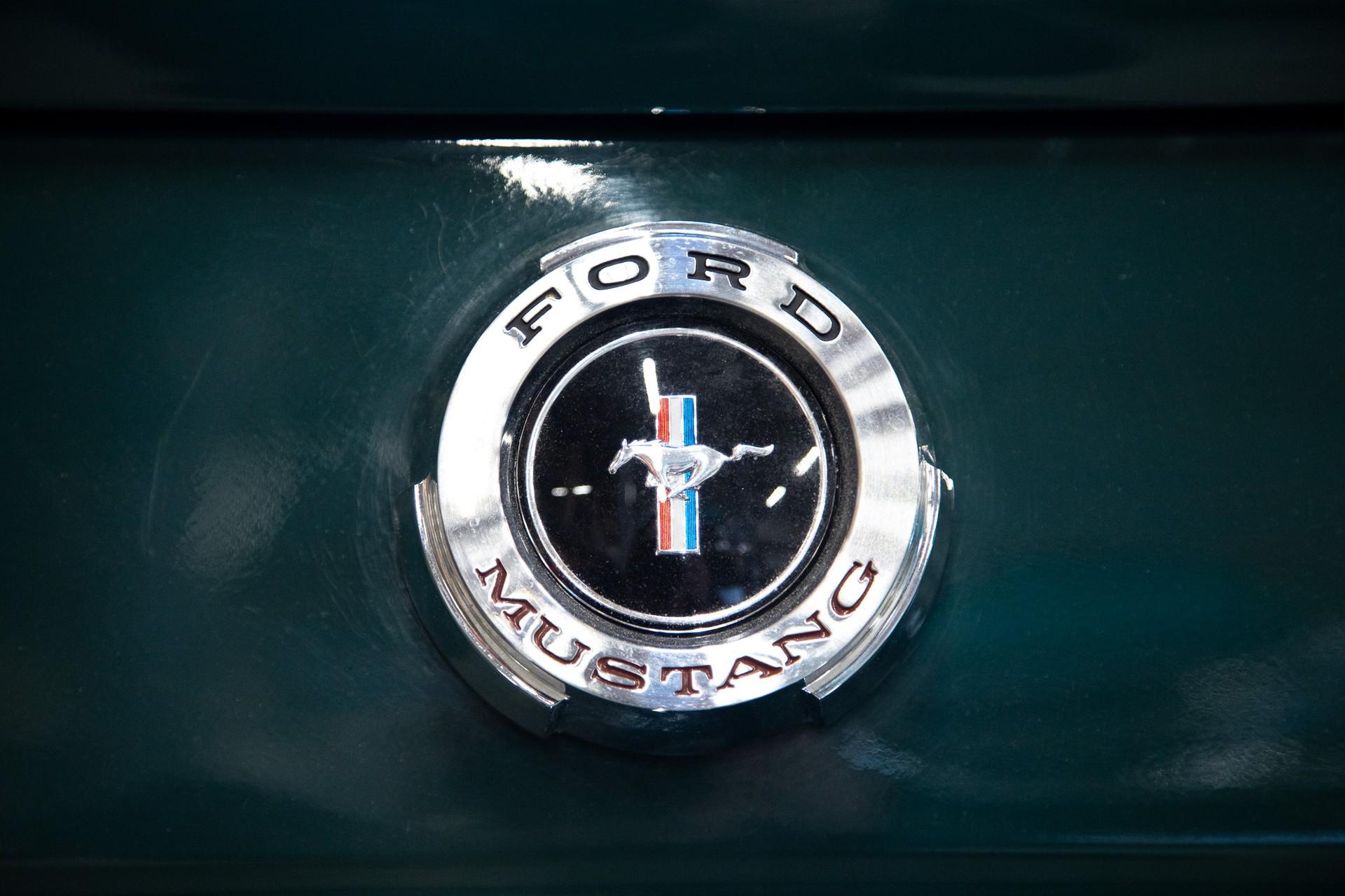 FORD MUSTANG-image-12