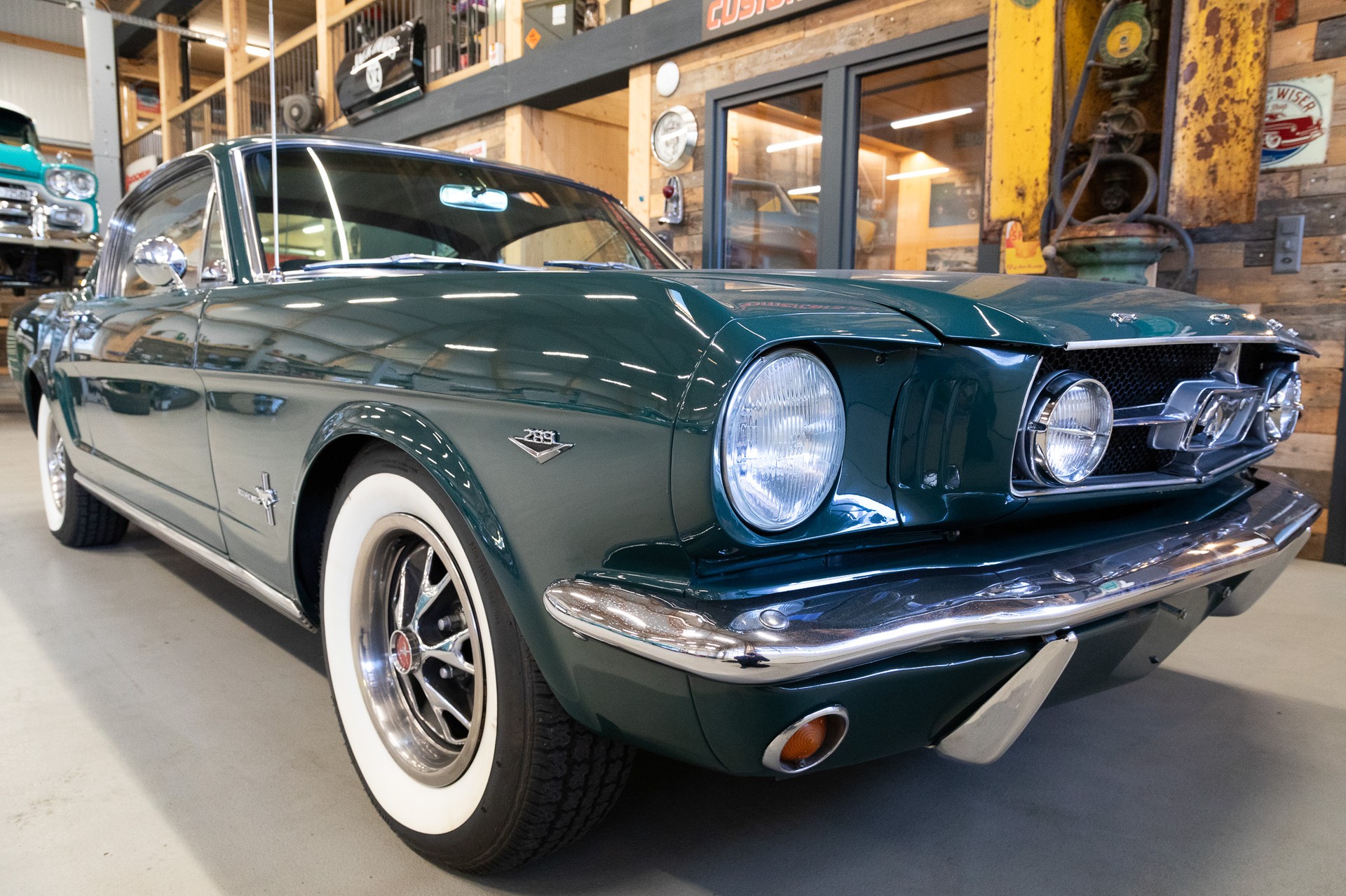 FORD MUSTANG-image-5