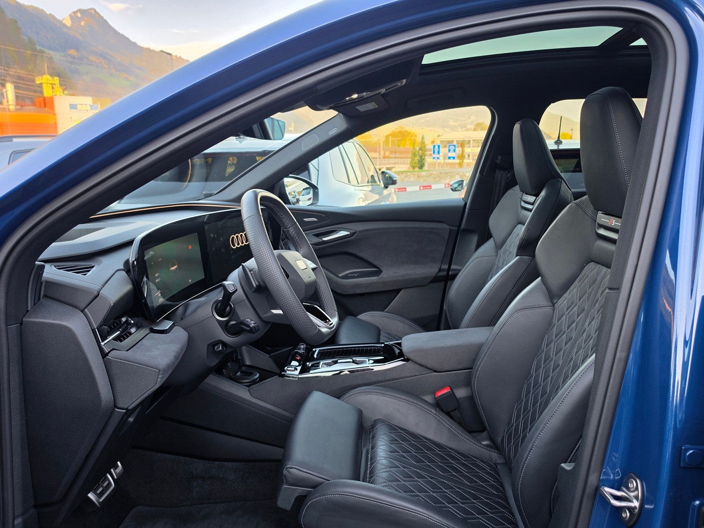 AUDI SQ6 e-tron quattro-image-9