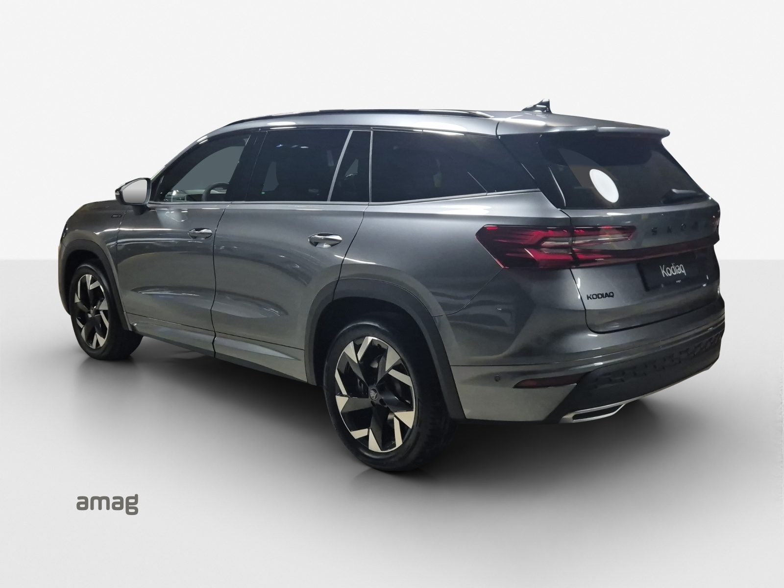 SKODA Kodiaq 2.0 TSI Sportline 4x4-image-2