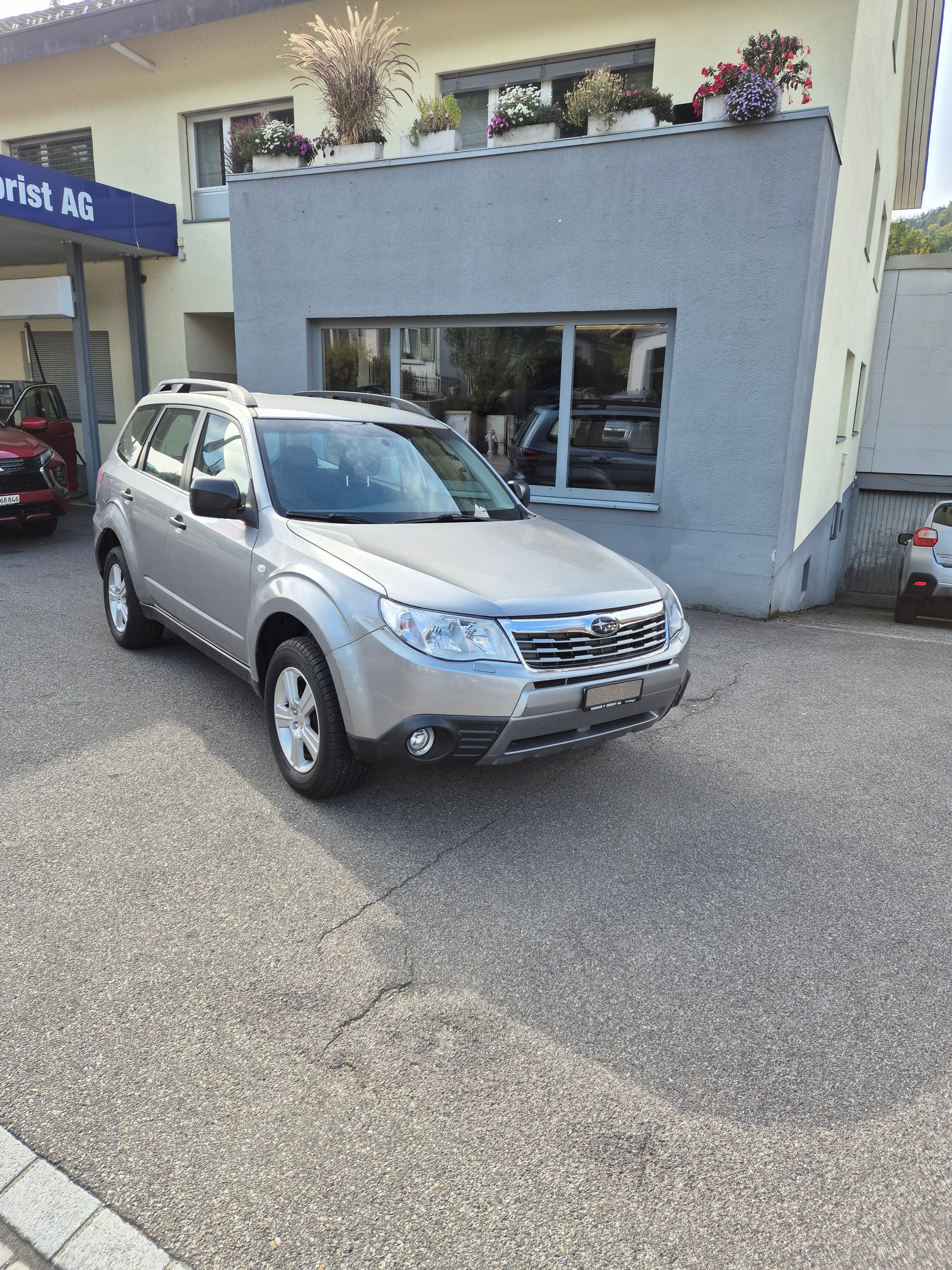 SUBARU Forester 2.0X Swiss Automatic-image-2