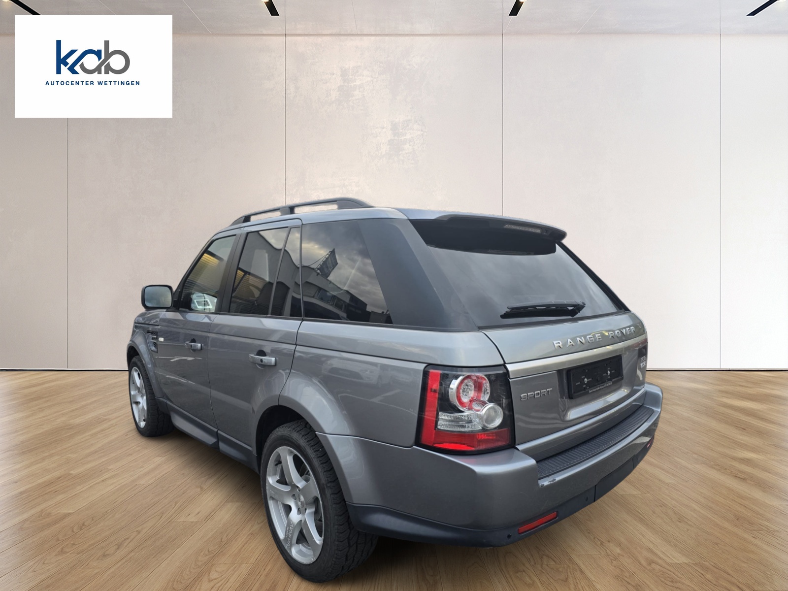 LAND ROVER Range Rover Sport 3.0 TDV6 SE Automatic-image-2