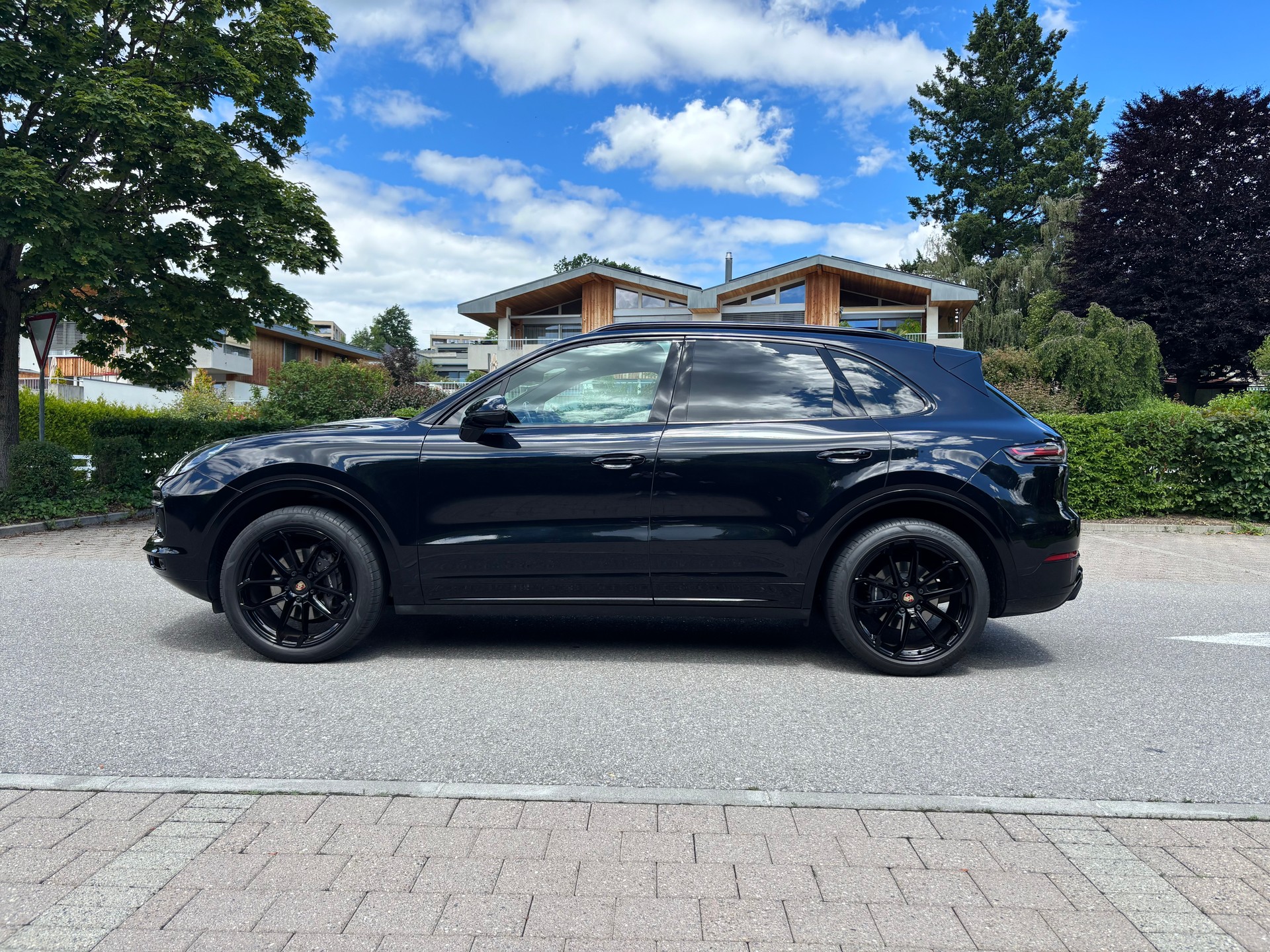PORSCHE Cayenne 3.0 V6-image-2
