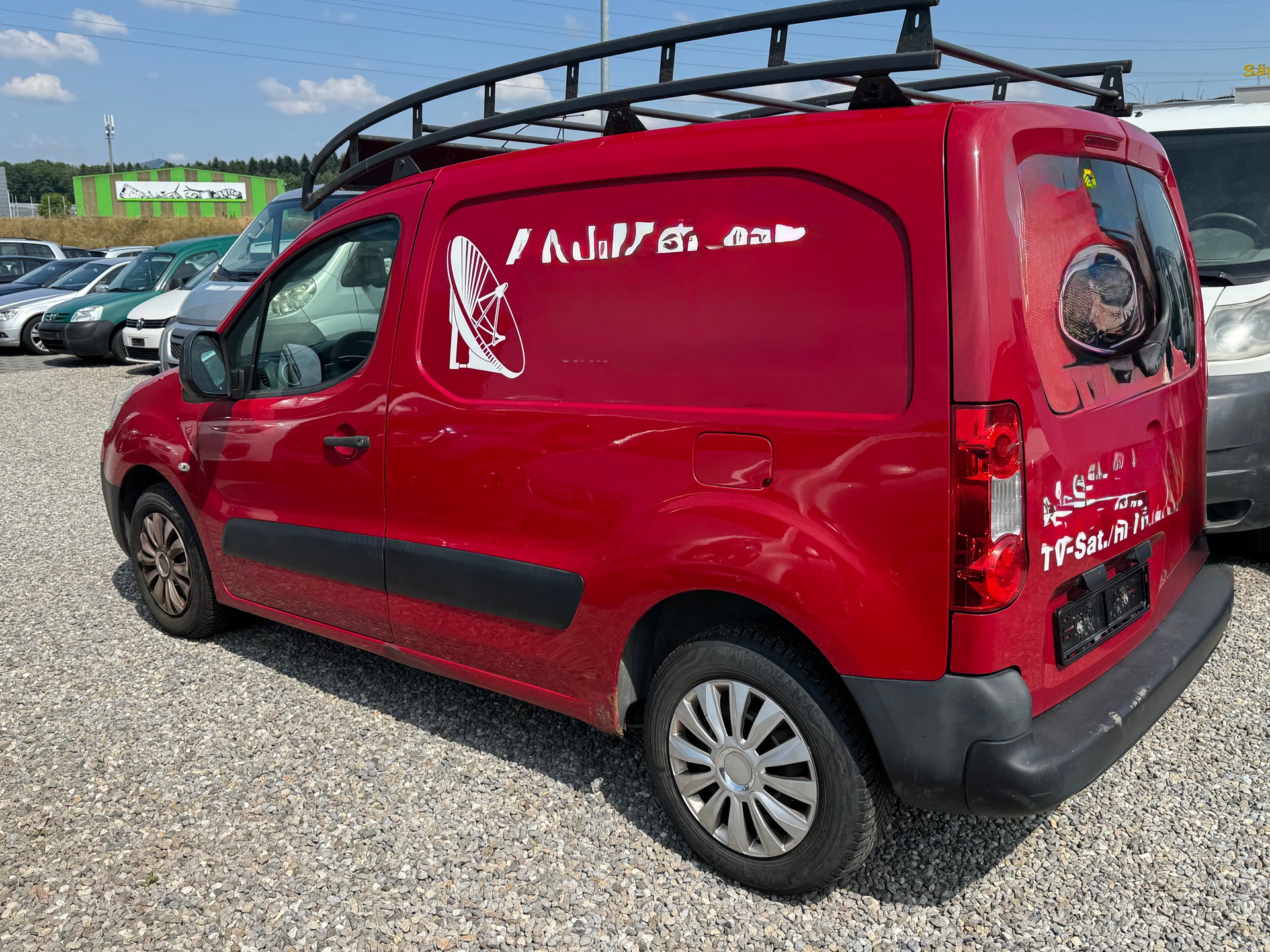 PEUGEOT Partner 1.6i Urban Pack-image-6